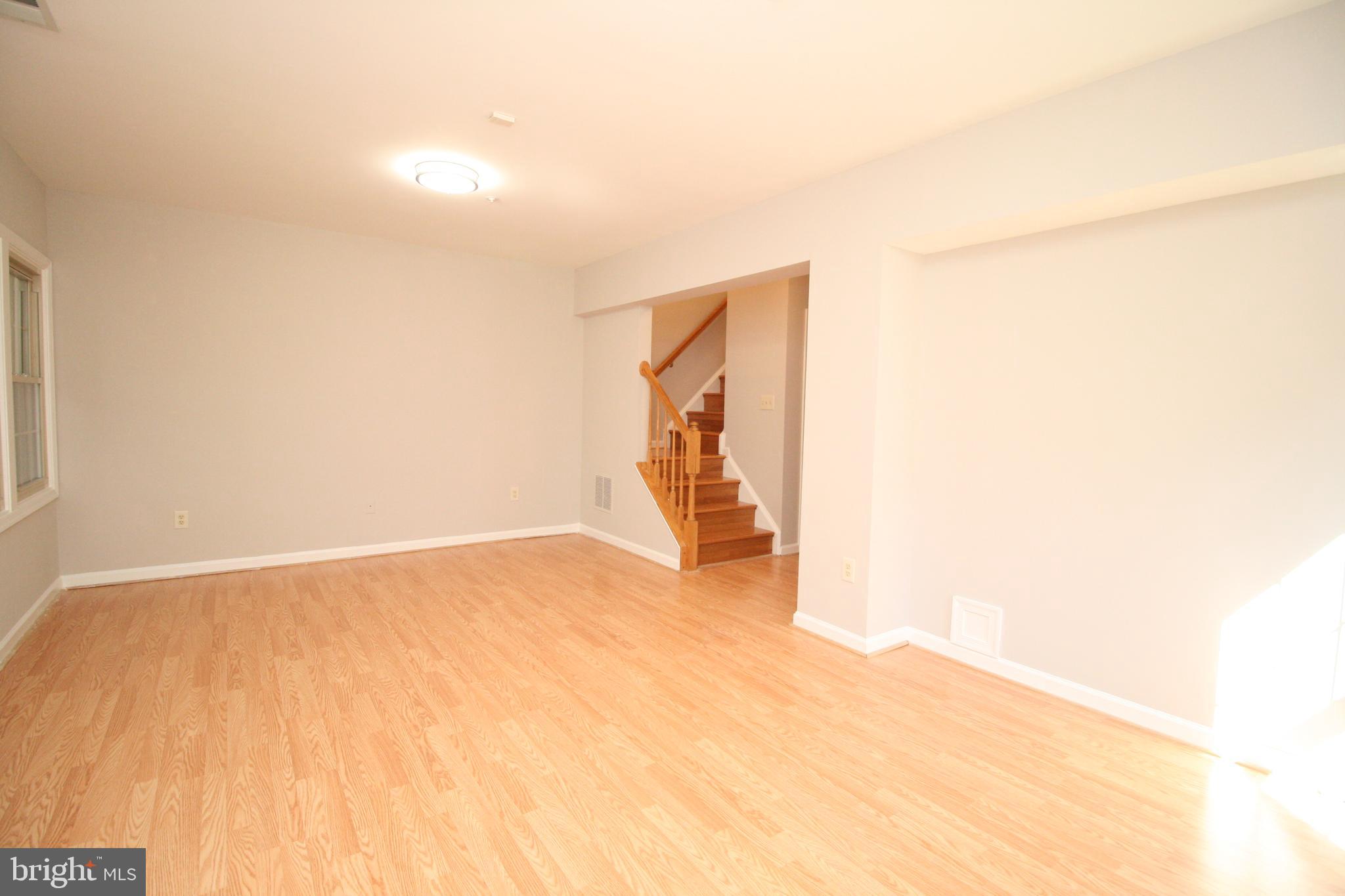 TRAVILAH CREST - Residential Lease