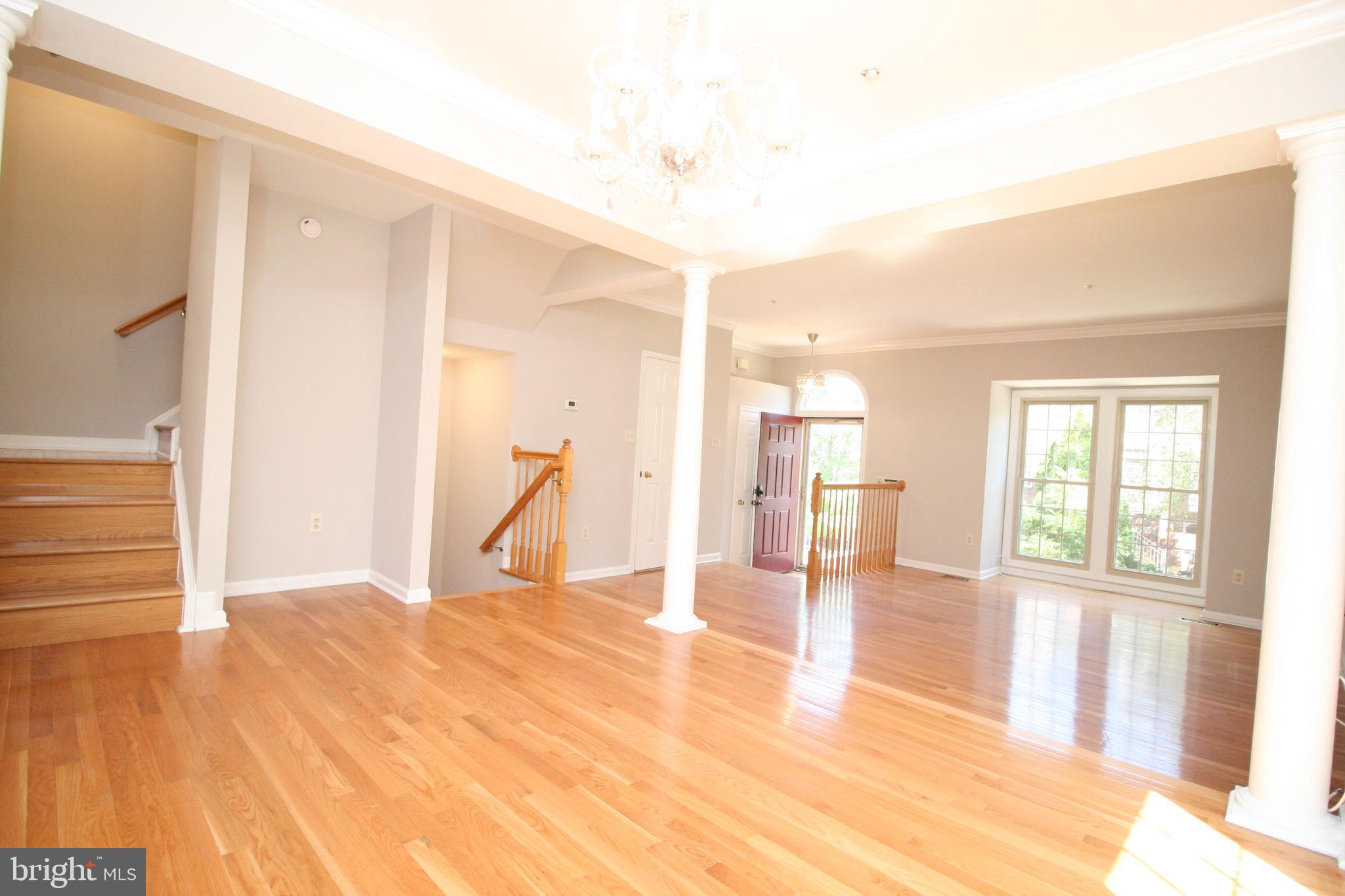 TRAVILAH CREST - Residential Lease