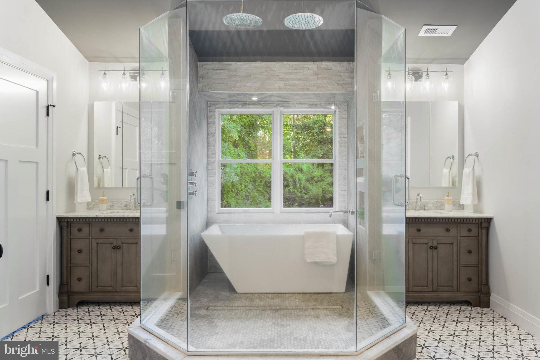 ANNAPOLIS PRESERVE - Residential