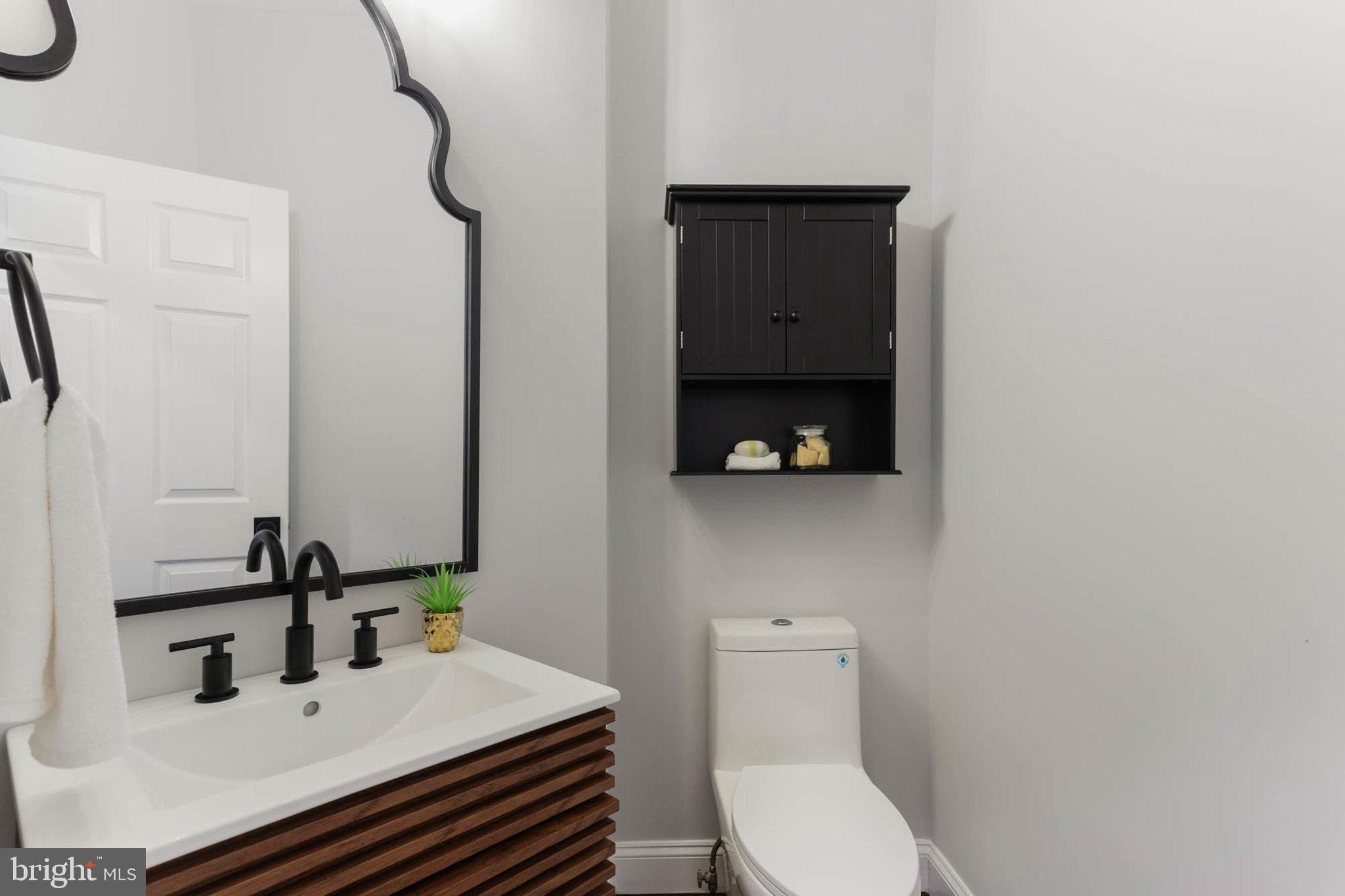 ANNAPOLIS PRESERVE - Residential