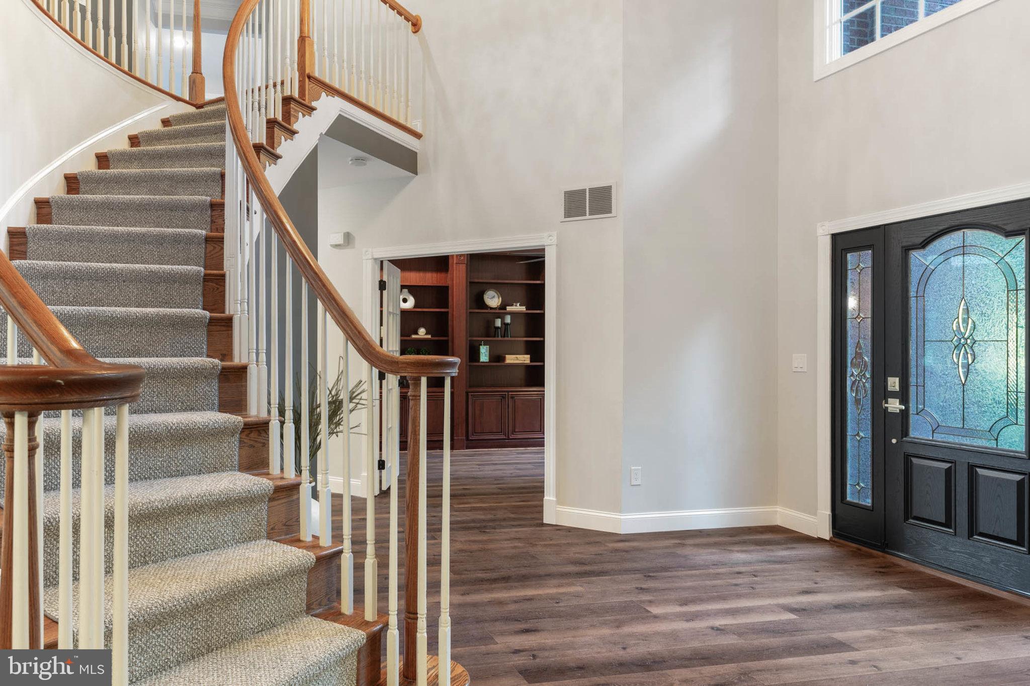 ANNAPOLIS PRESERVE - Residential