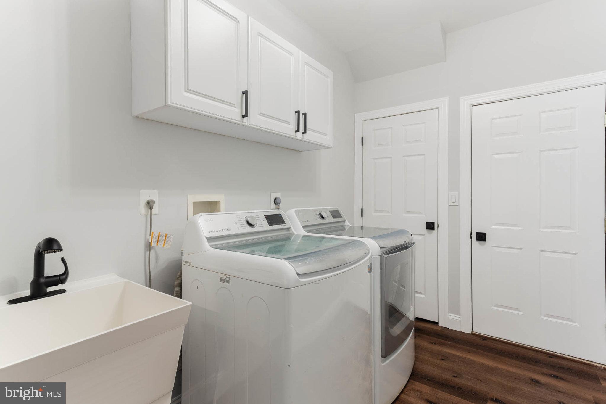 ANNAPOLIS PRESERVE - Residential