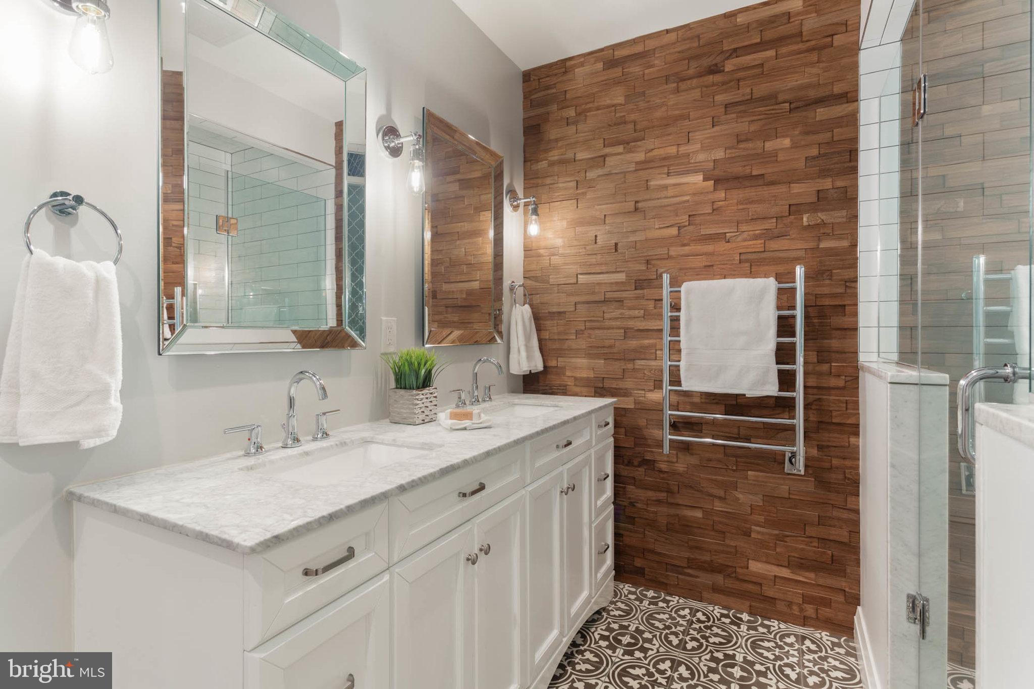 ANNAPOLIS PRESERVE - Residential