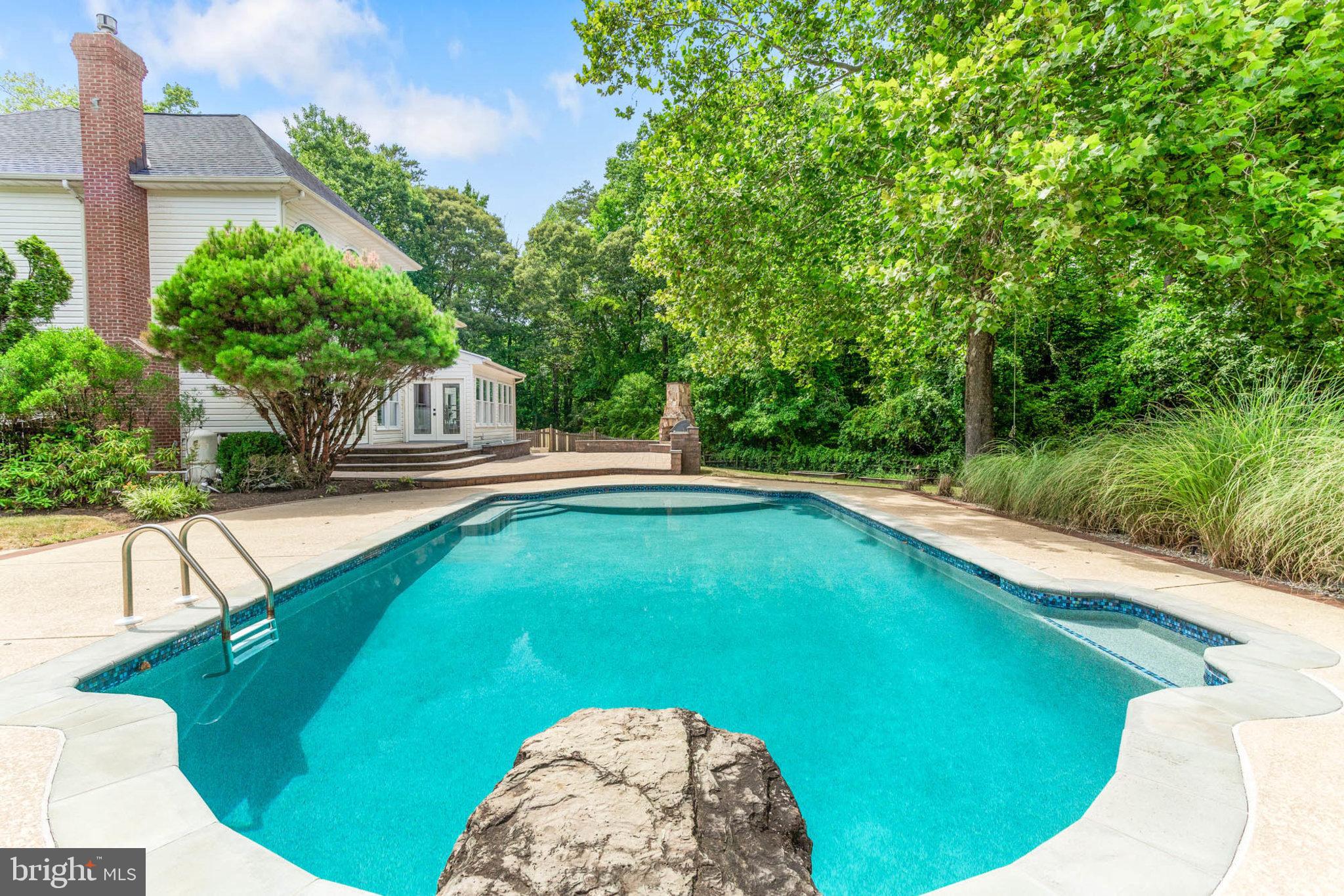 ANNAPOLIS PRESERVE - Residential