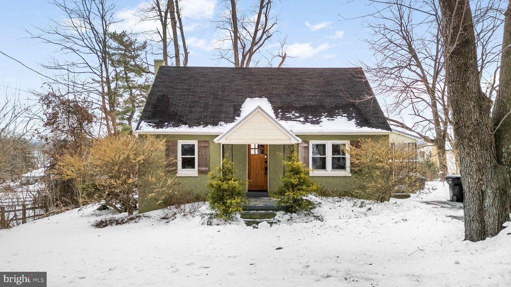 Photo of 113 Creamery Road, COATESVILLE, PA 19320 (MLS # PACT2118466)