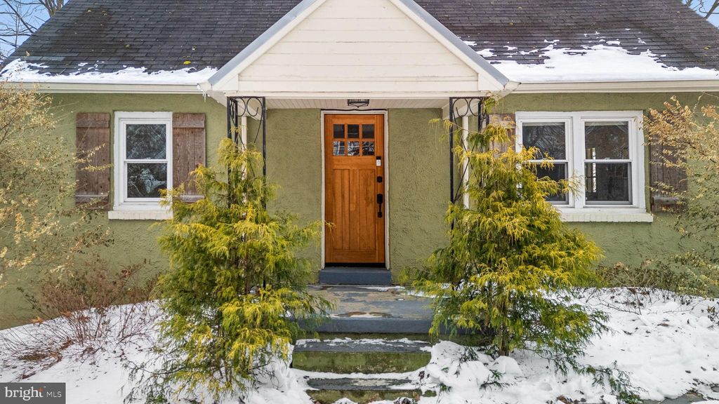 Photo of 113 Creamery Road, COATESVILLE, PA 19320 (MLS # PACT2118466)