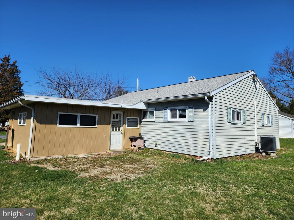 Photo of 265 LANIA DR, LANDISVILLE, PA 17538 (MLS # PALA2032864)