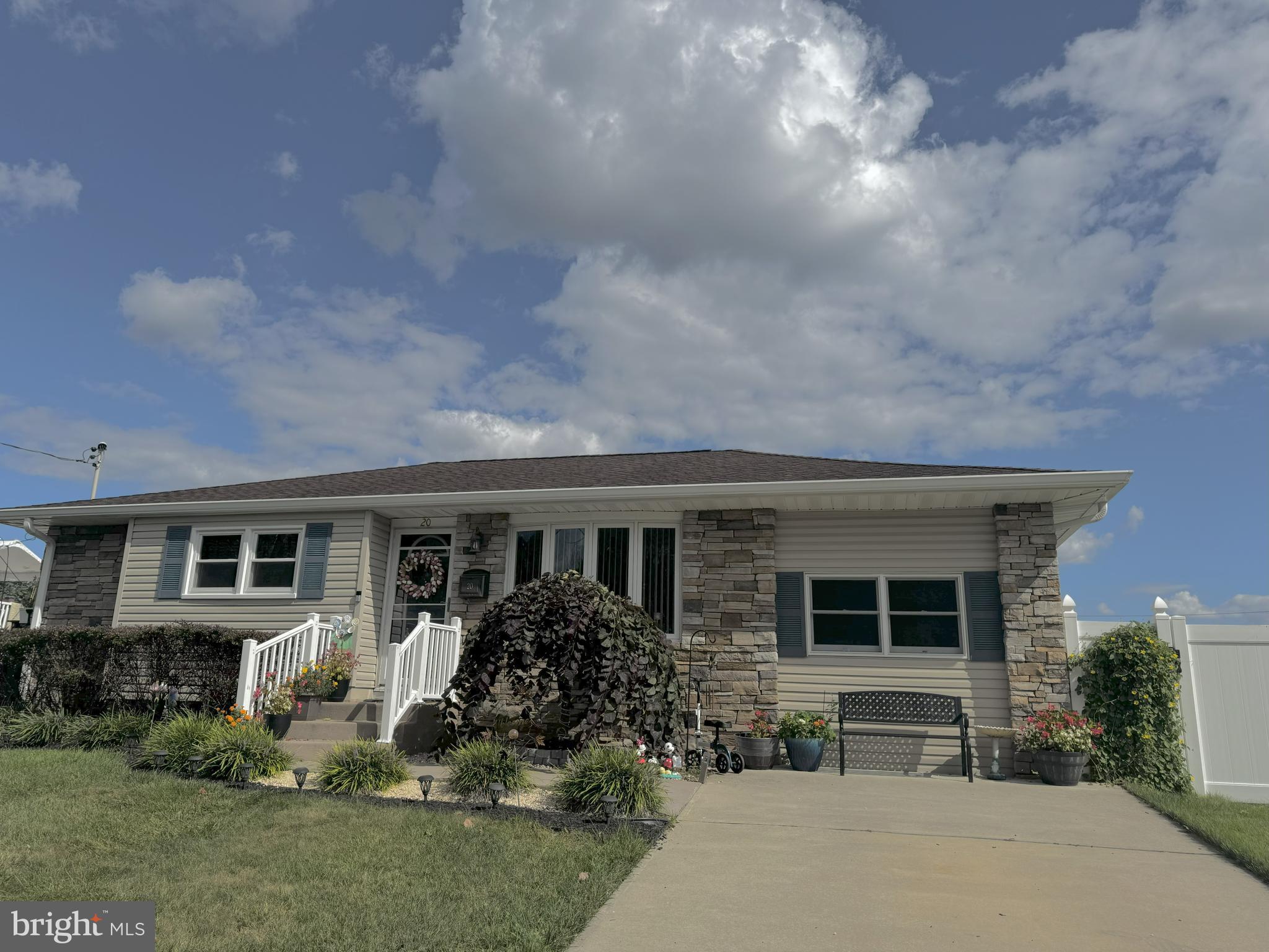 20 BRANDYWINE WAY
