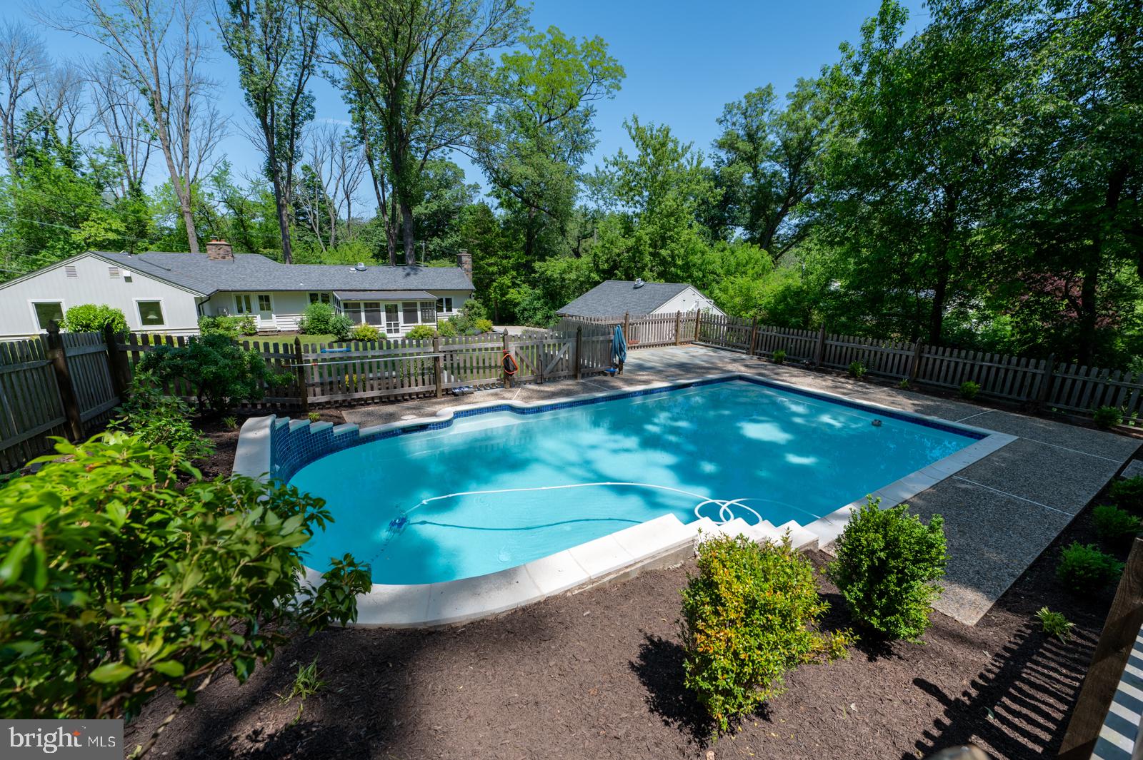 ARONIMINK - Residential