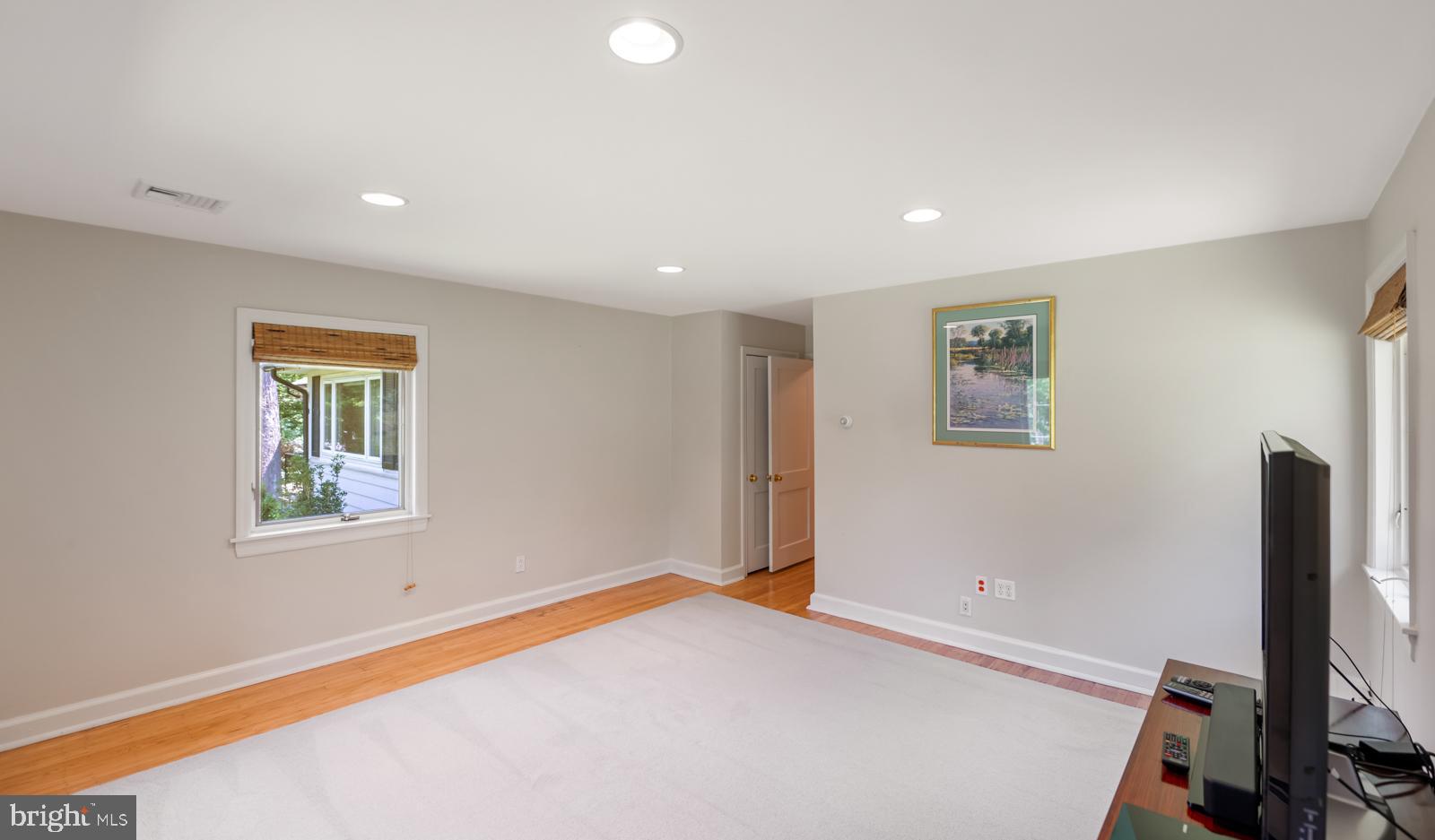 ARONIMINK - Residential