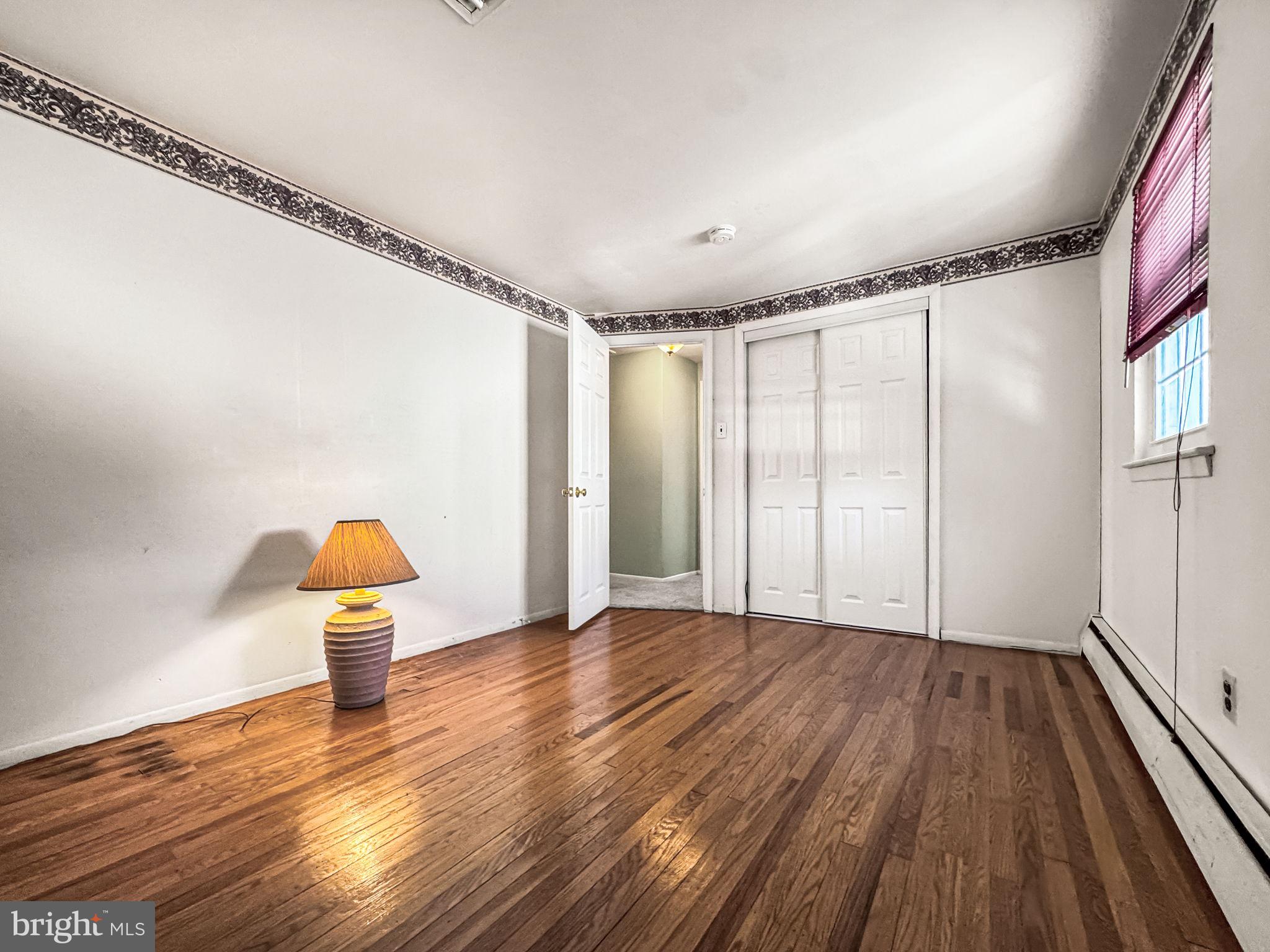 KING OF PRUSSIA - Residential Lease