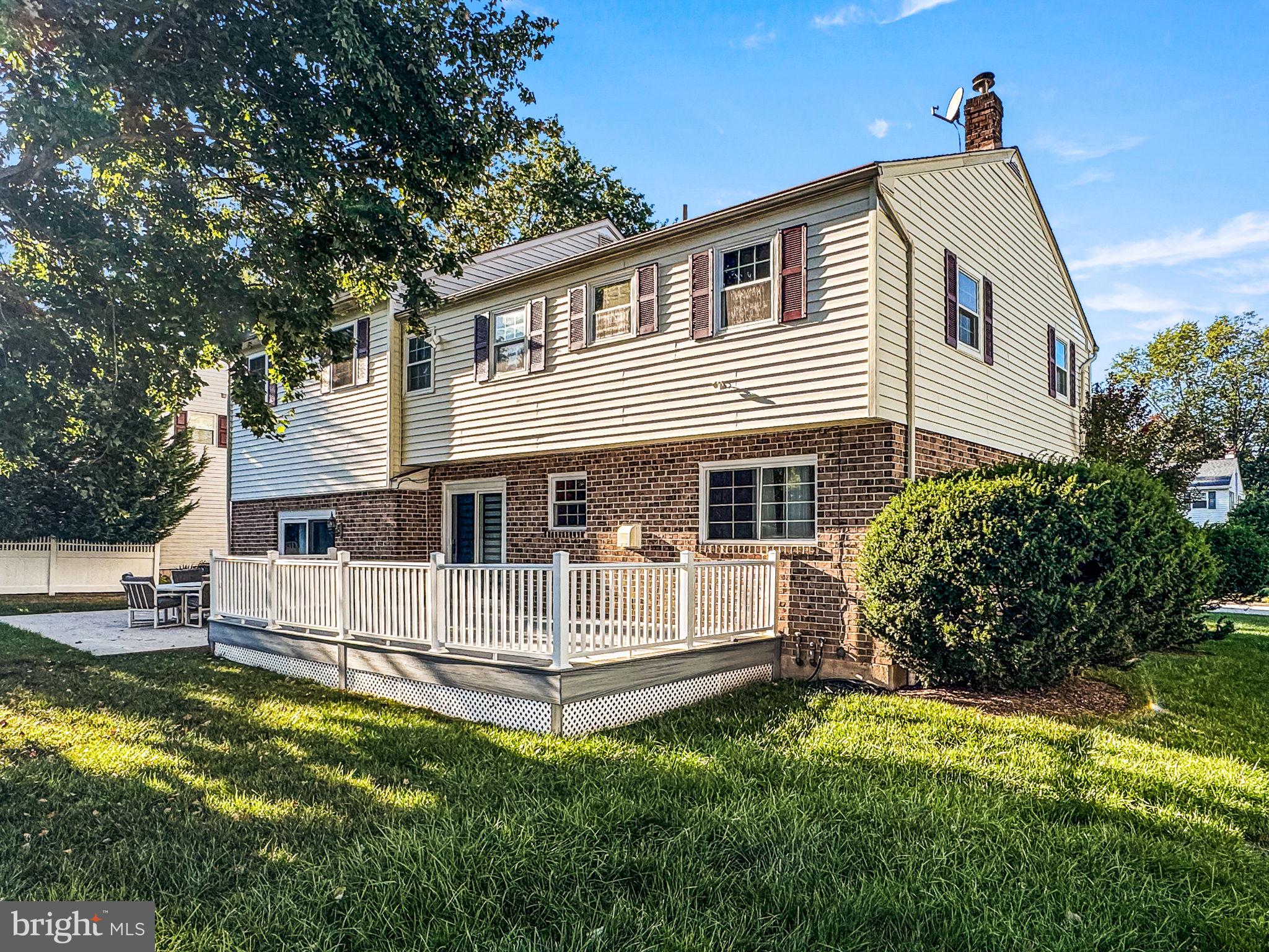 KING OF PRUSSIA - Residential Lease