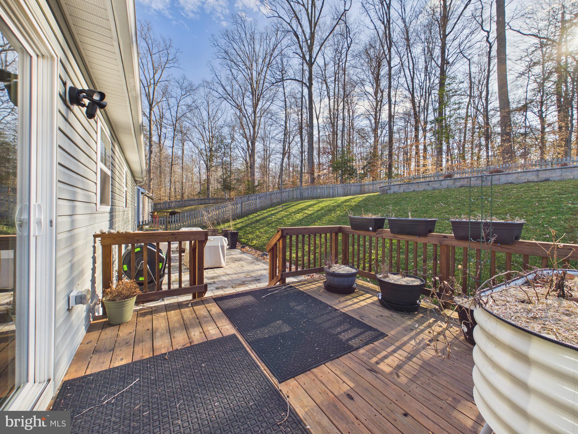 ARGYLE HILLS - Residential