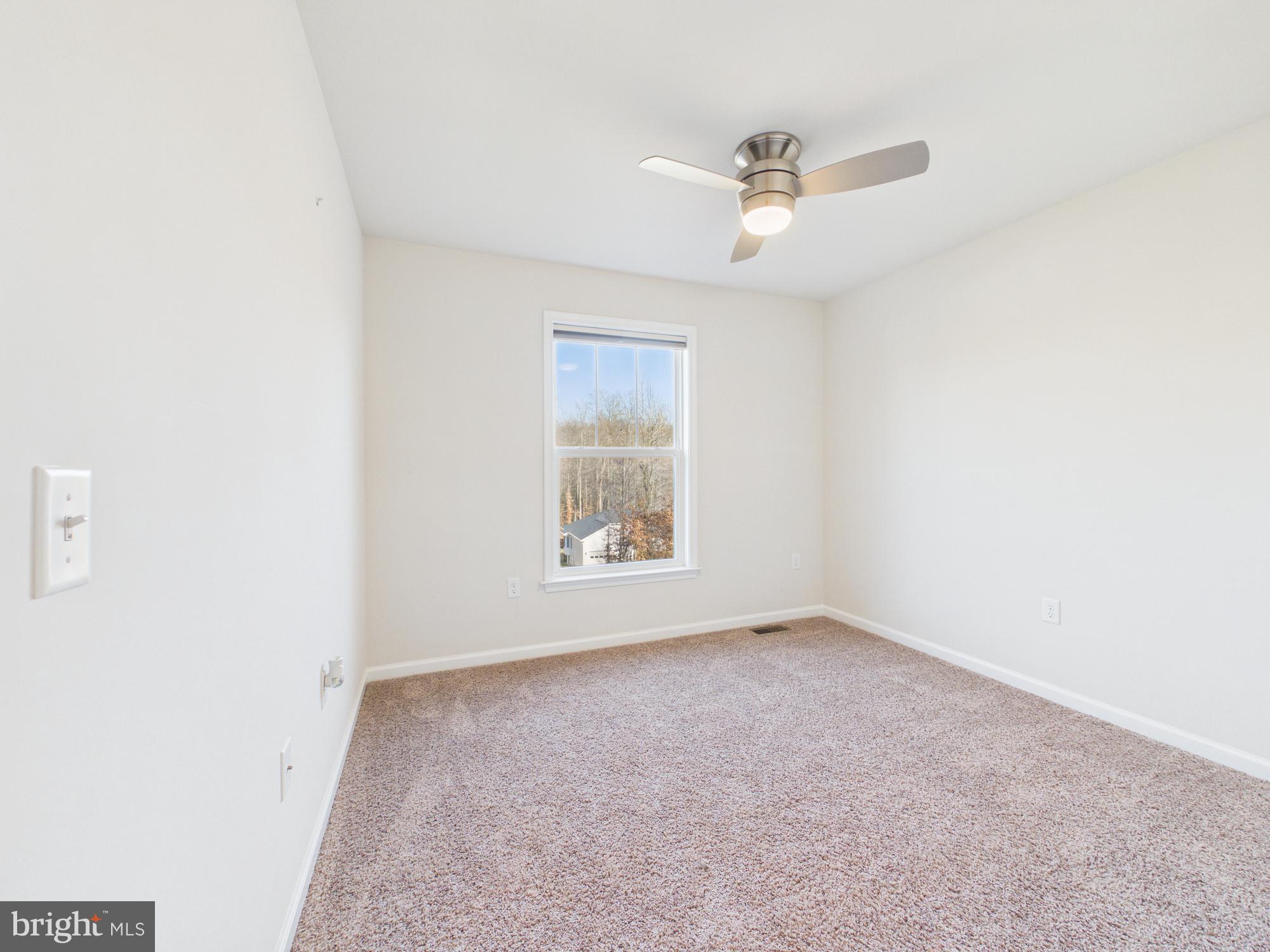 ARGYLE HILLS - Residential