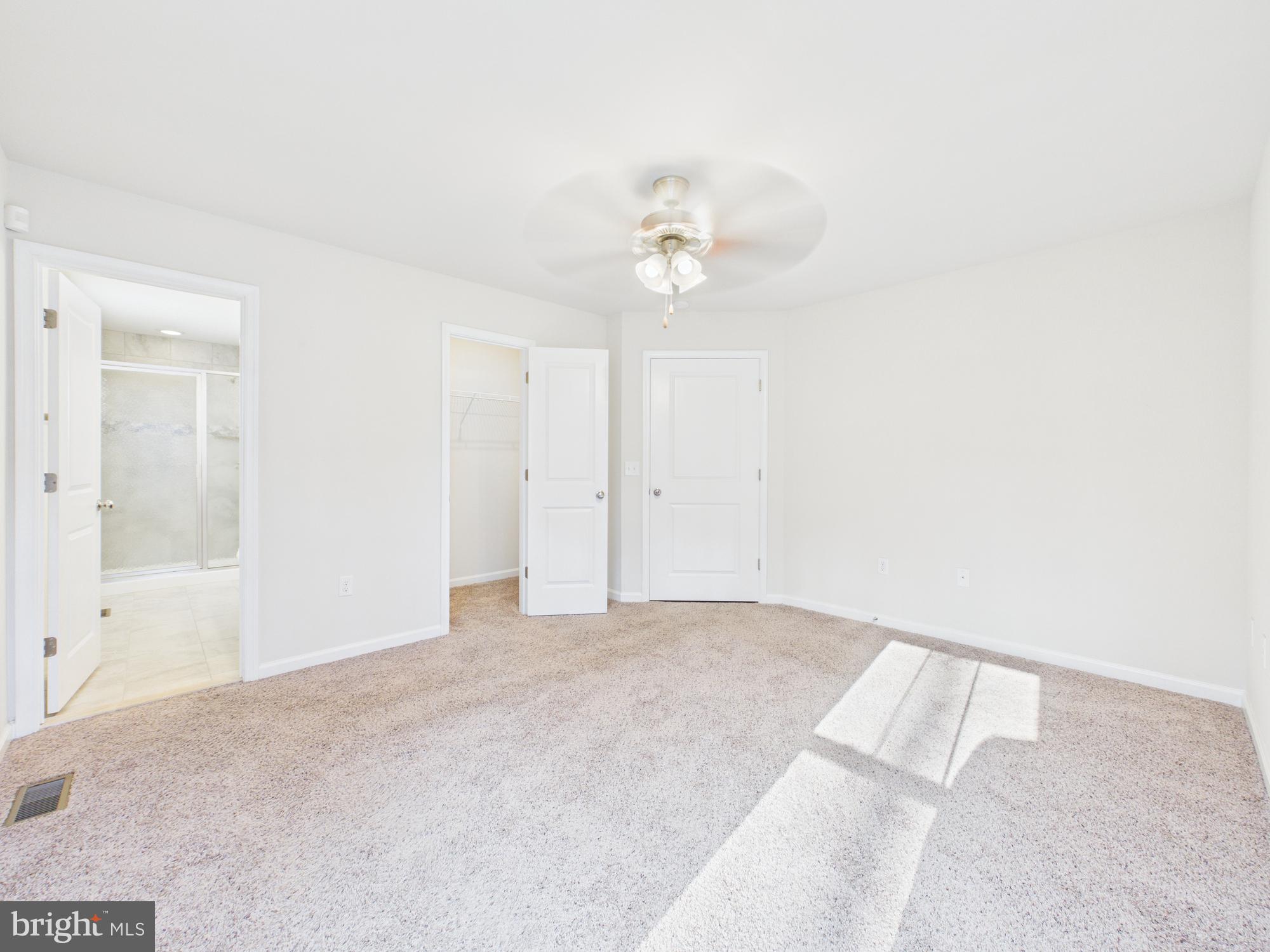 ARGYLE HILLS - Residential