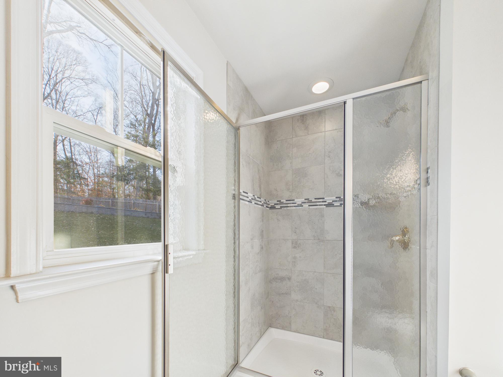 ARGYLE HILLS - Residential