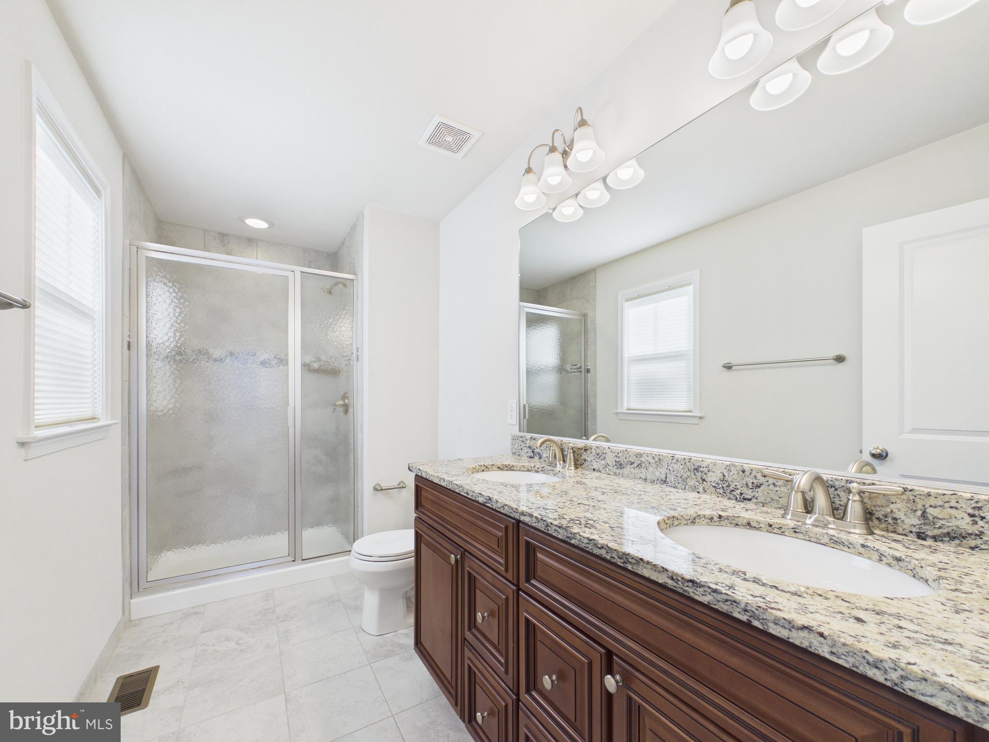 ARGYLE HILLS - Residential