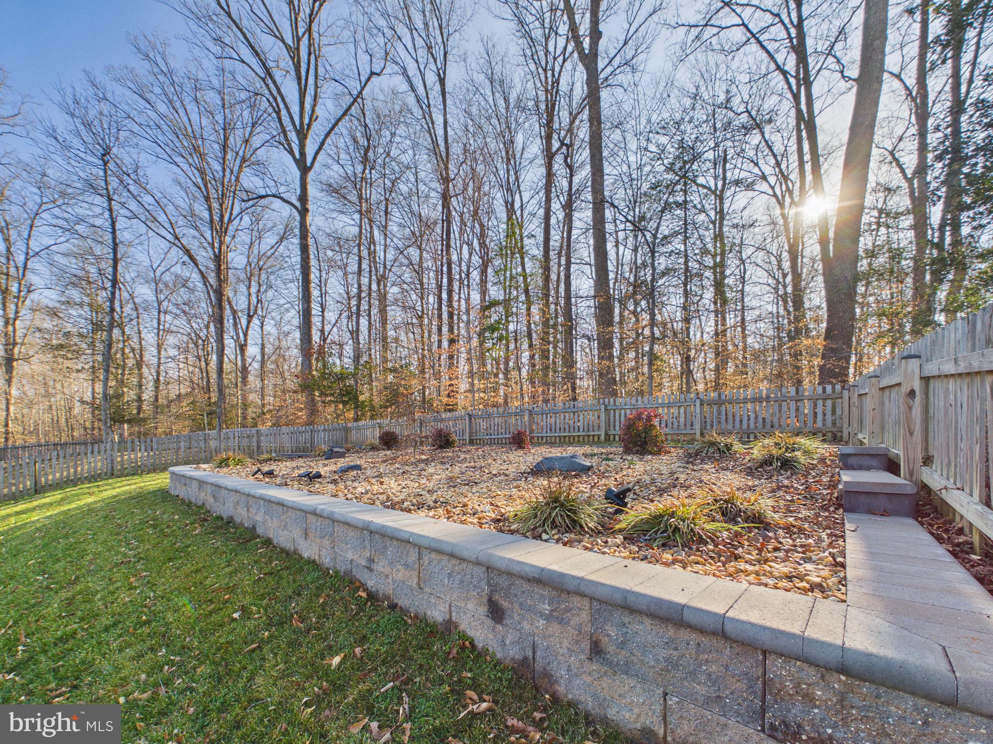 ARGYLE HILLS - Residential