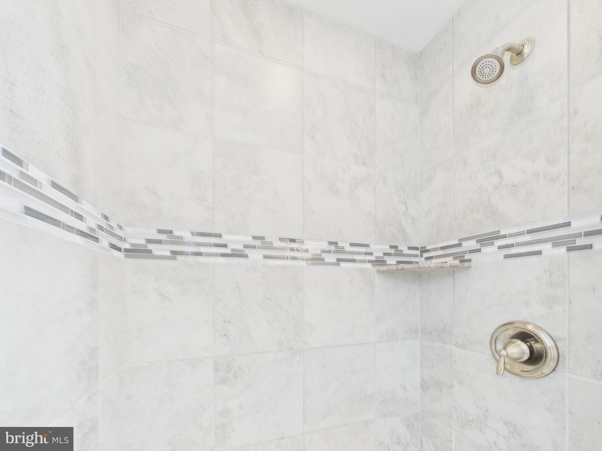 ARGYLE HILLS - Residential