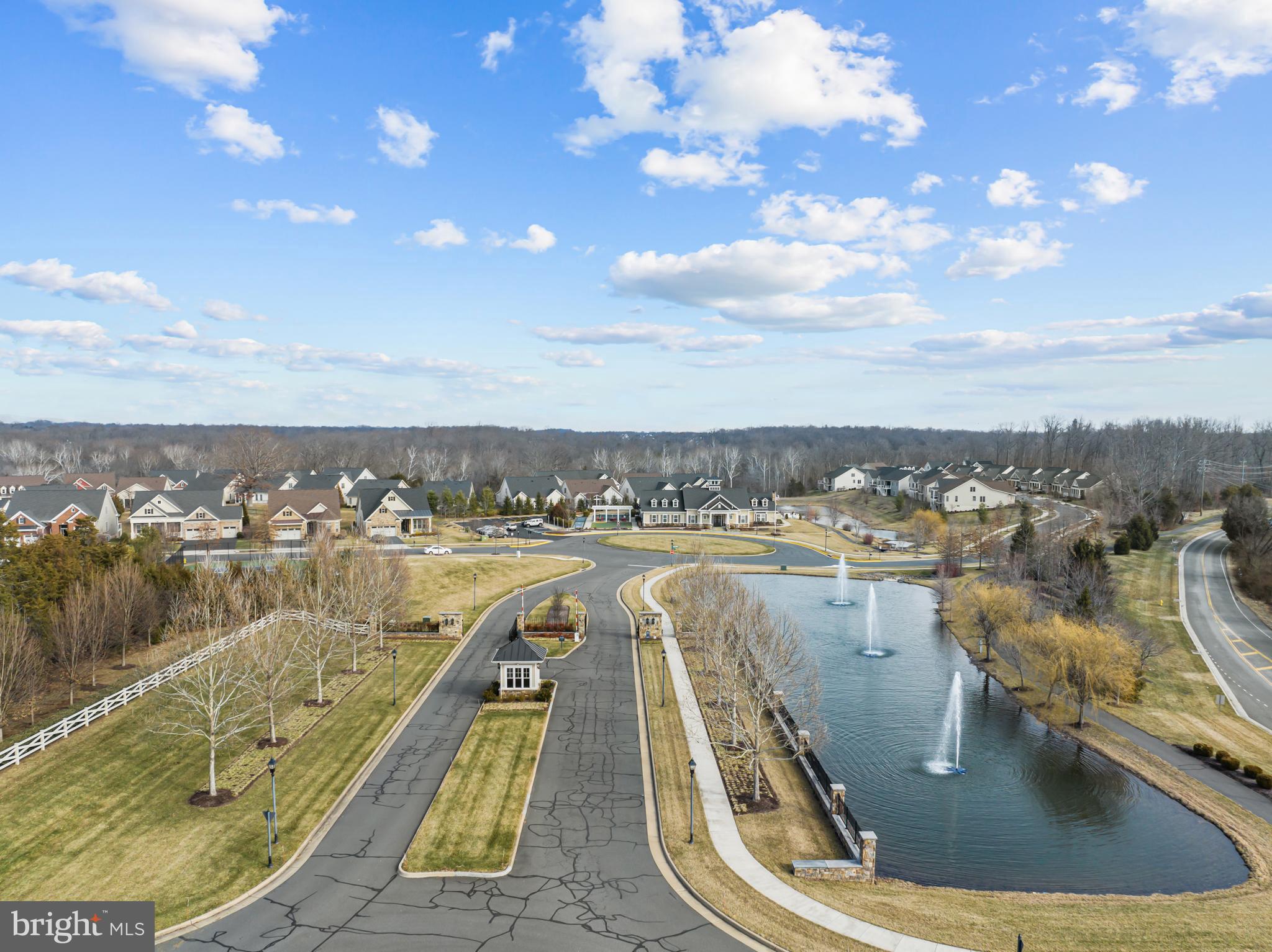 REGENCY AT CREEKSIDE - Residential