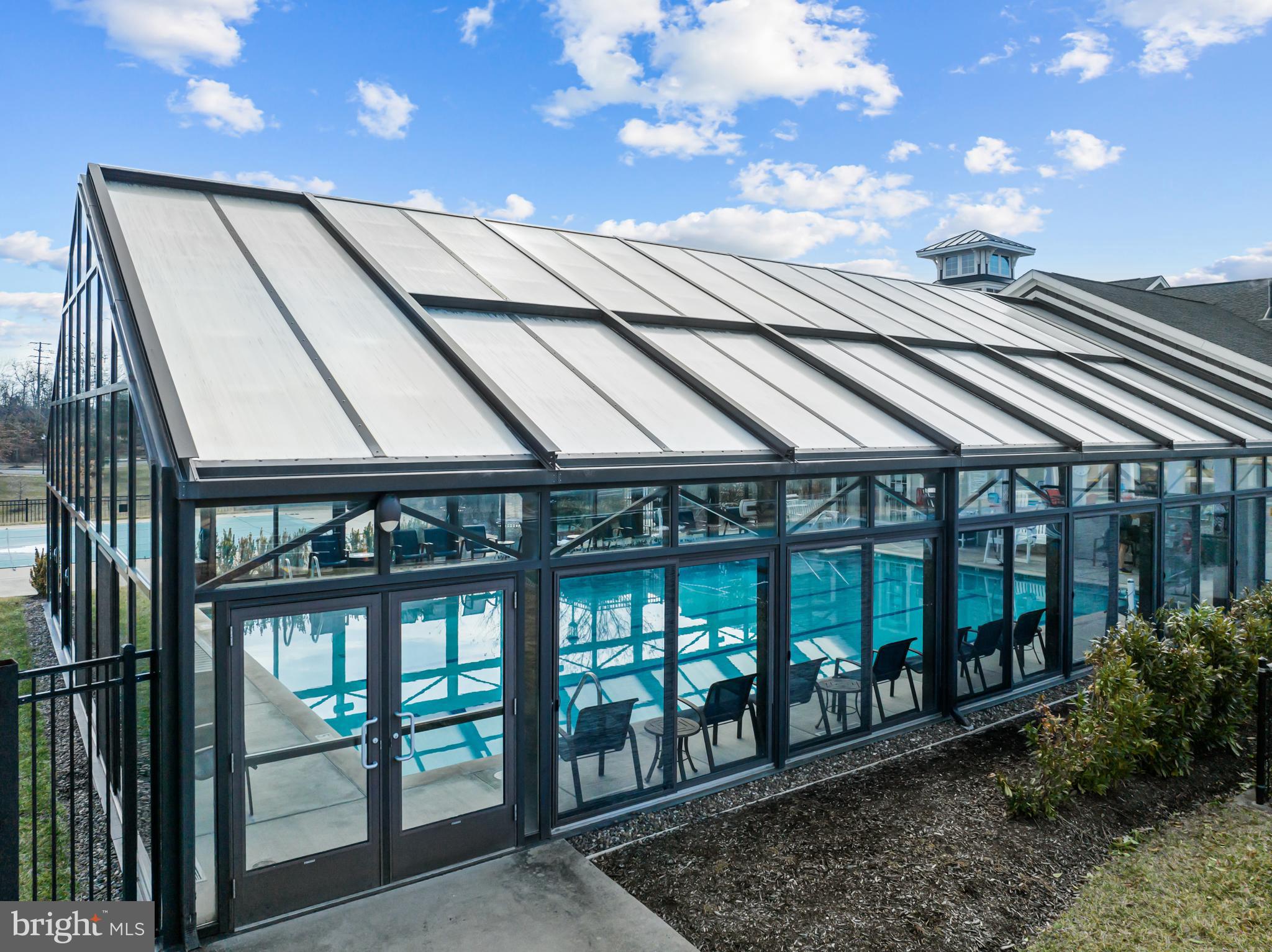 REGENCY AT CREEKSIDE - Residential