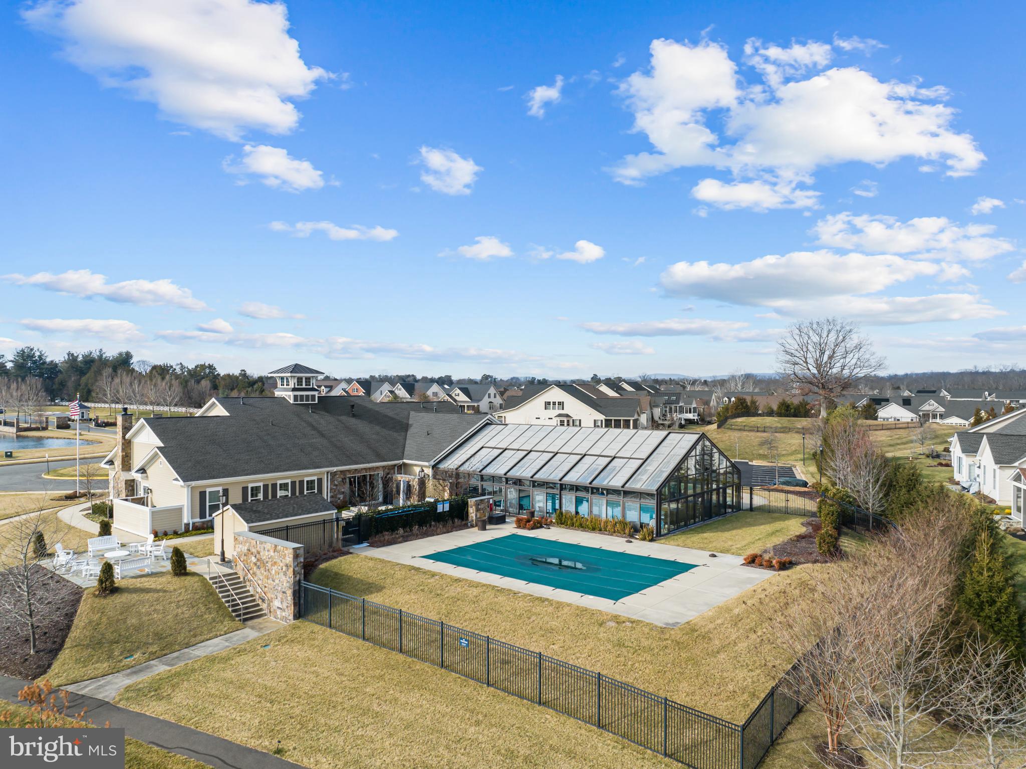 REGENCY AT CREEKSIDE - Residential