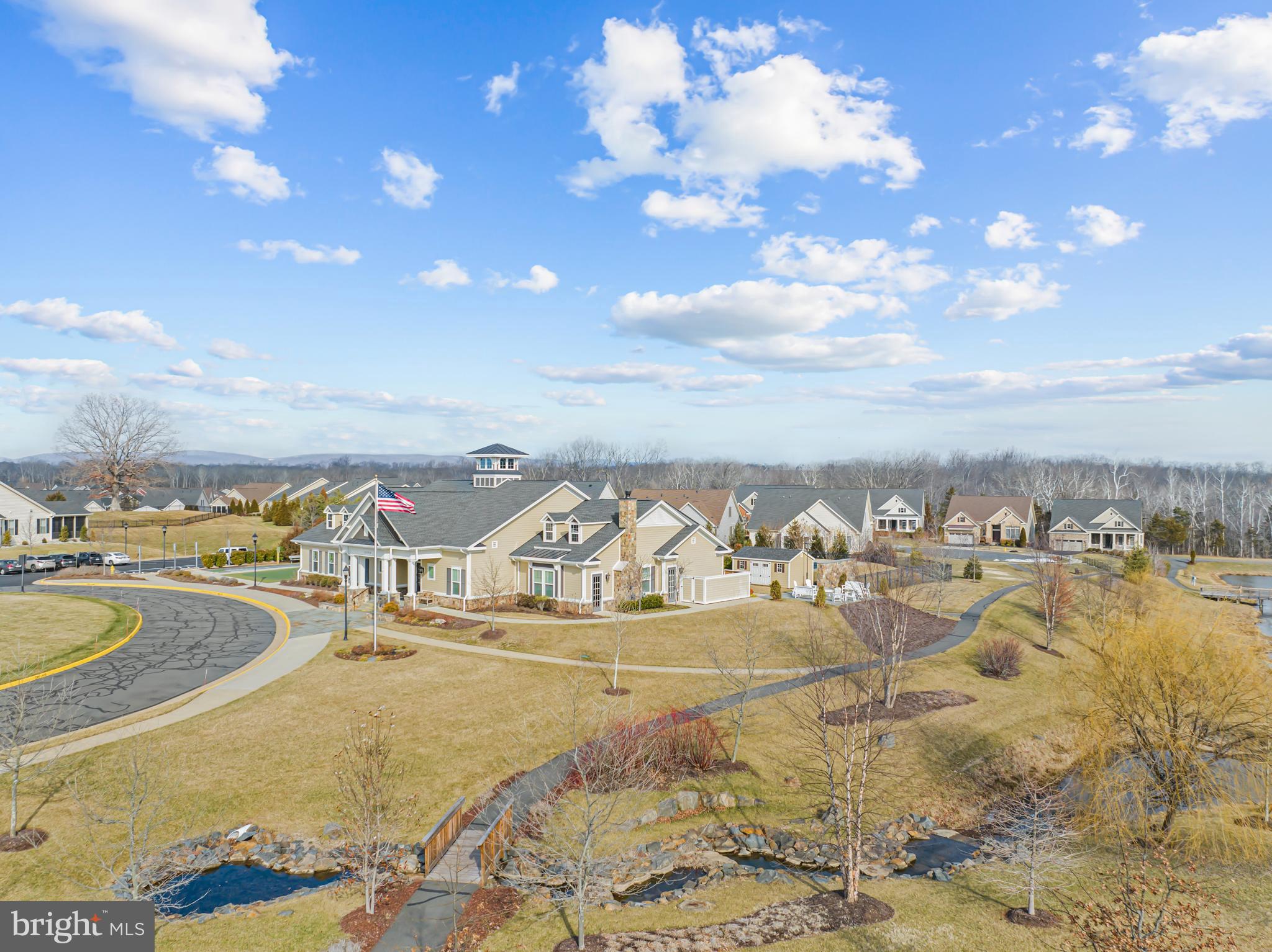 REGENCY AT CREEKSIDE - Residential