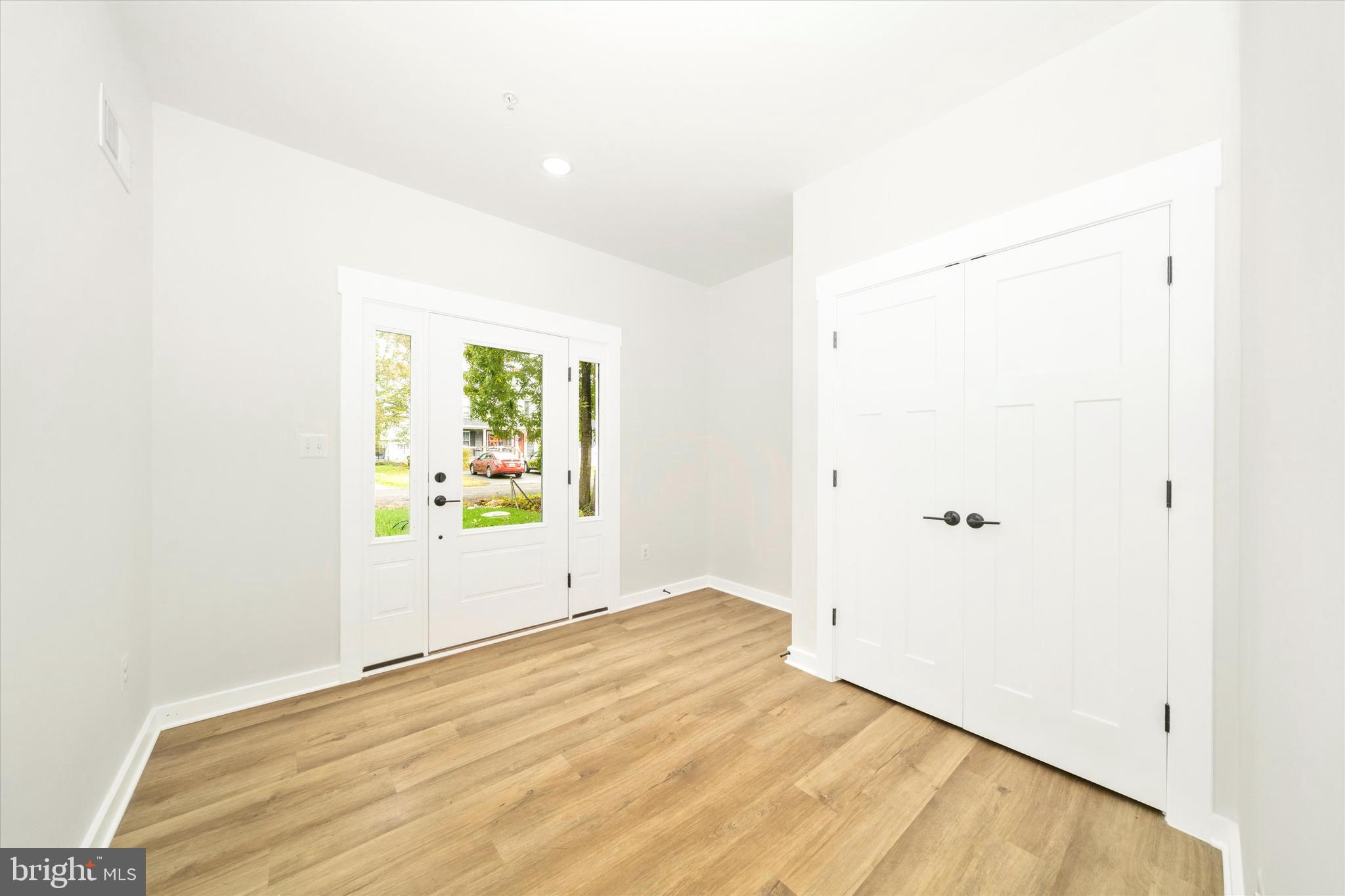 CHESTER - Residential