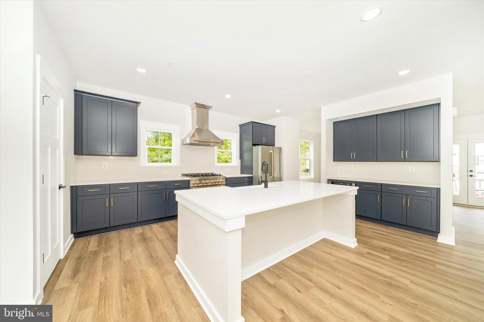 CHESTER - Residential