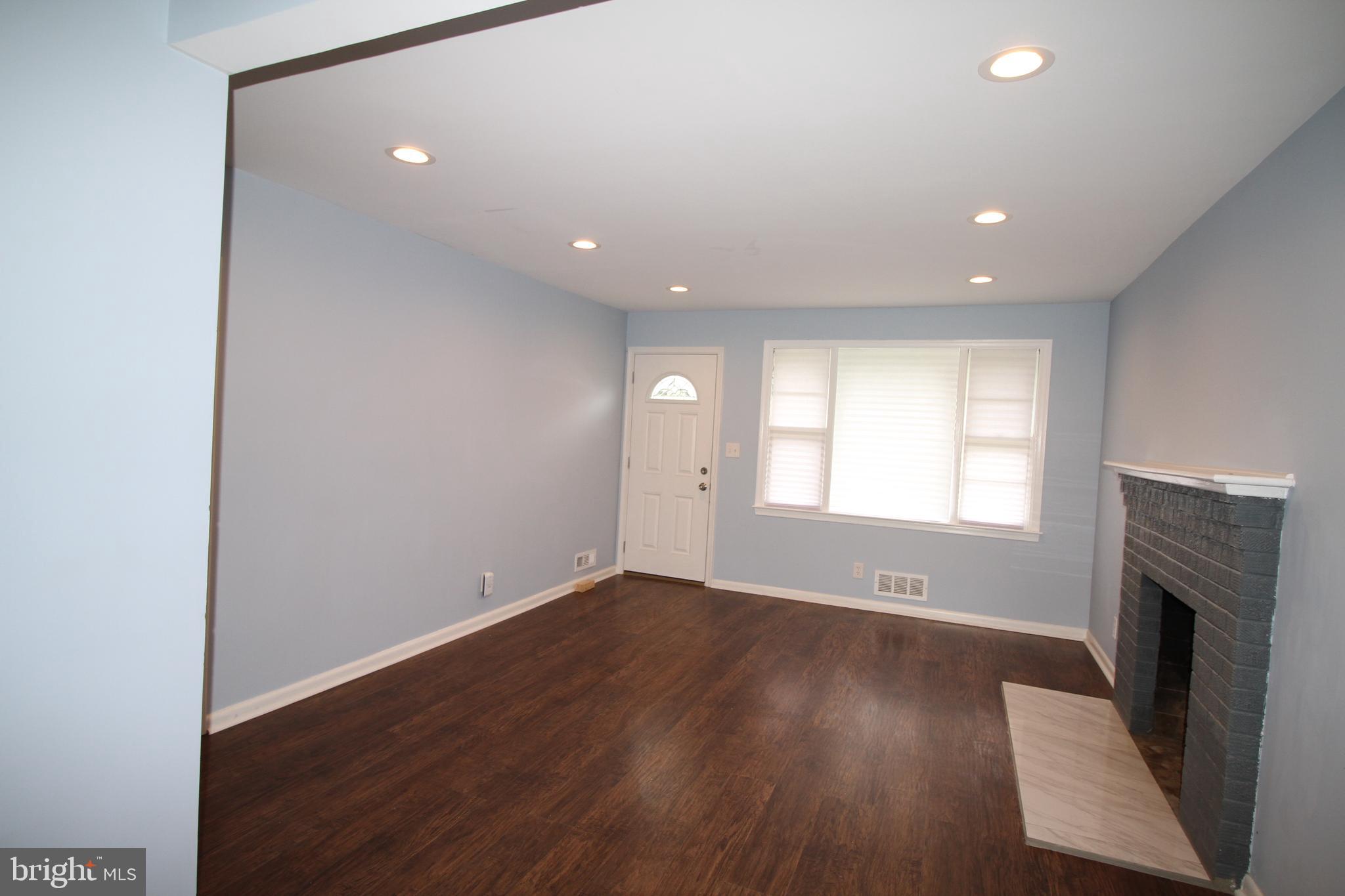 ROLAND TERRACE - Residential