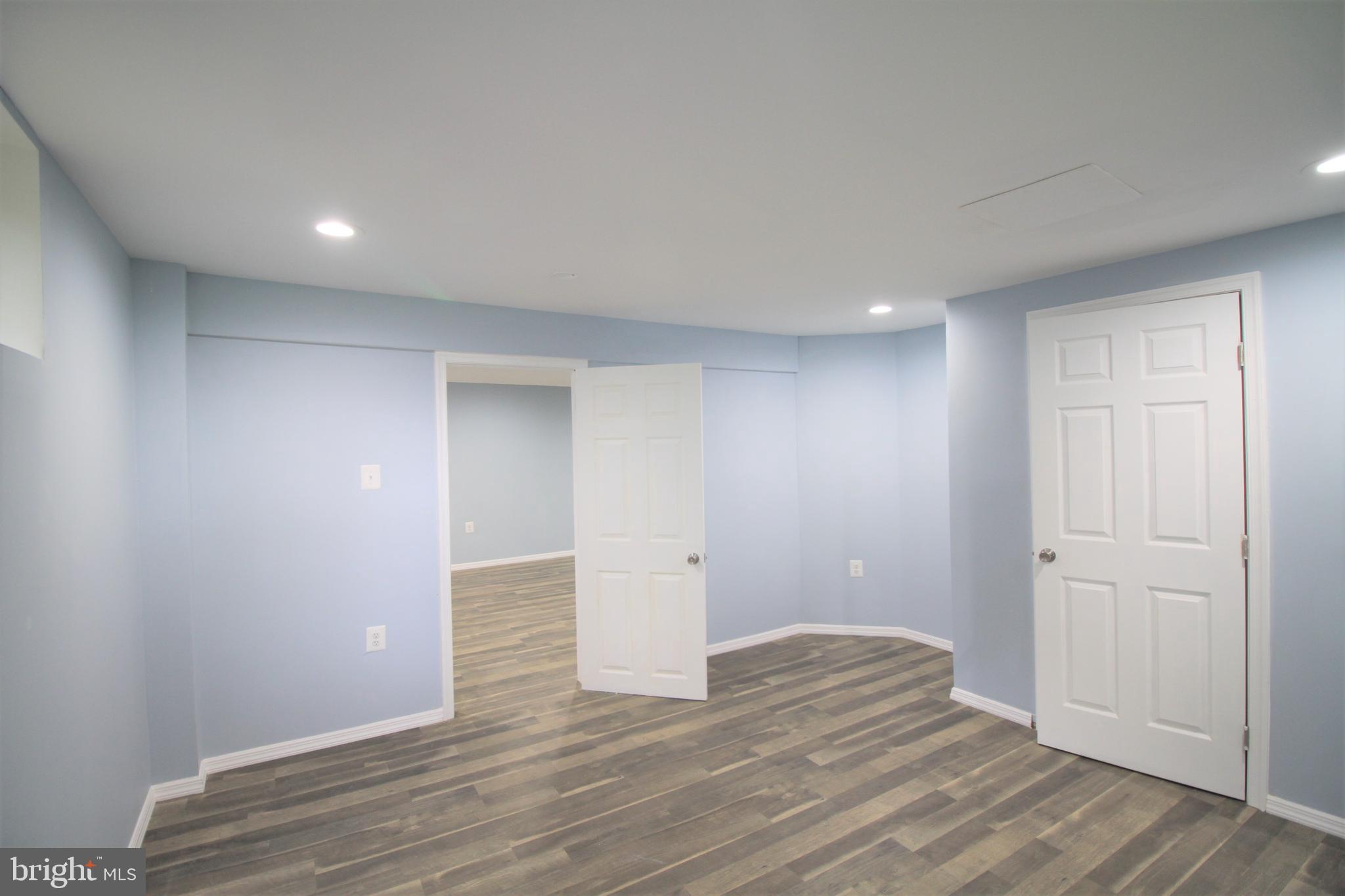 ROLAND TERRACE - Residential