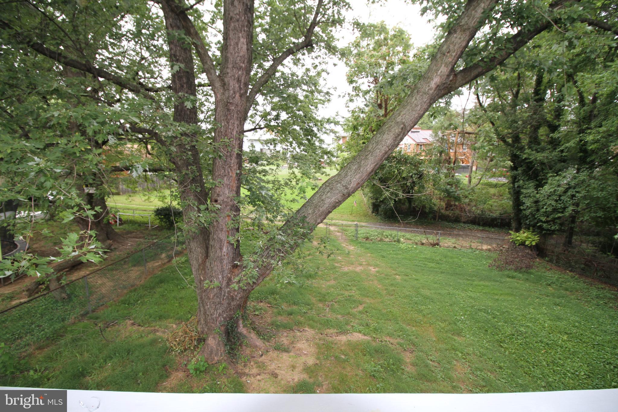 ROLAND TERRACE - Residential