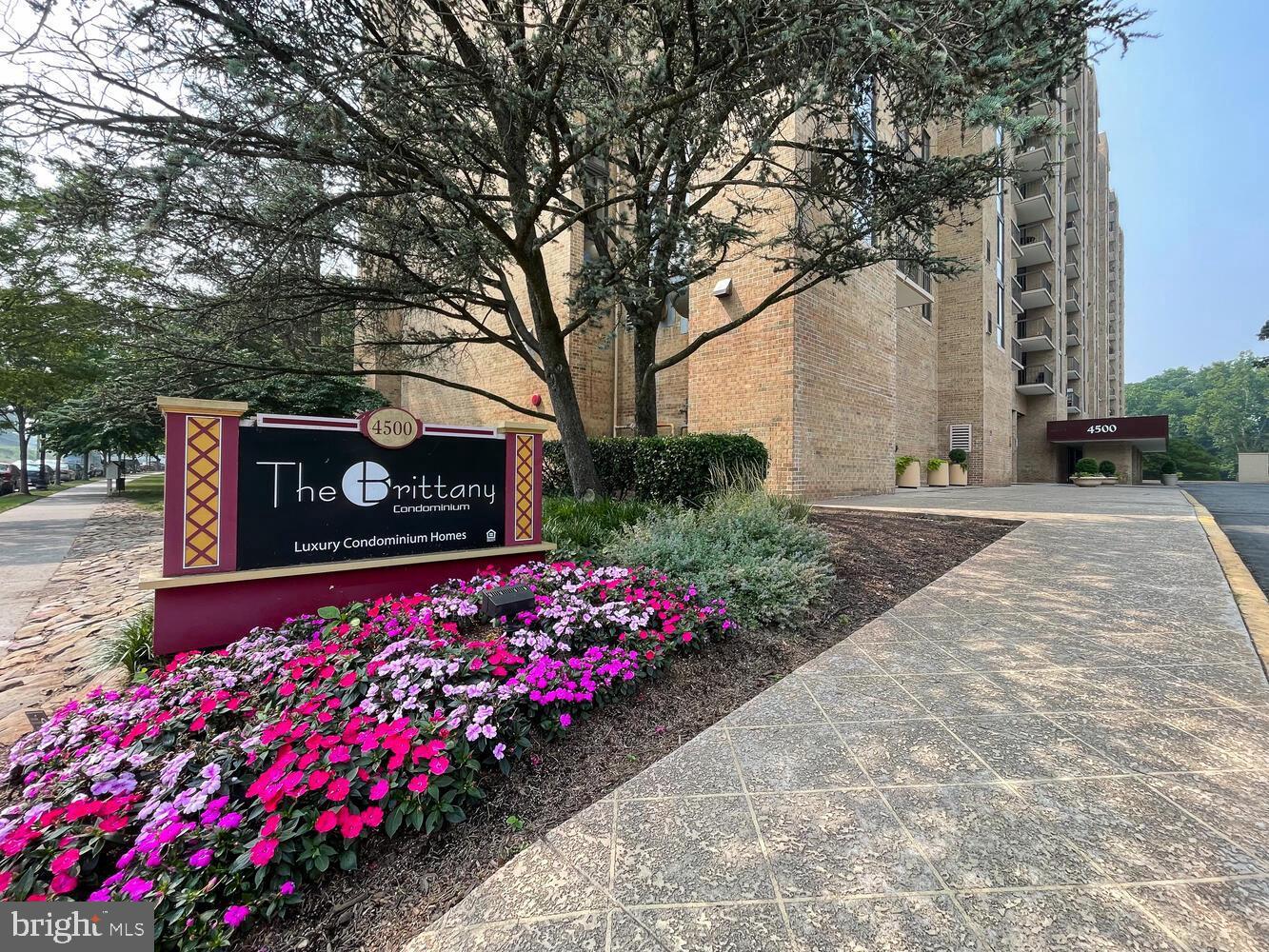 BRITTANY - Residential Lease