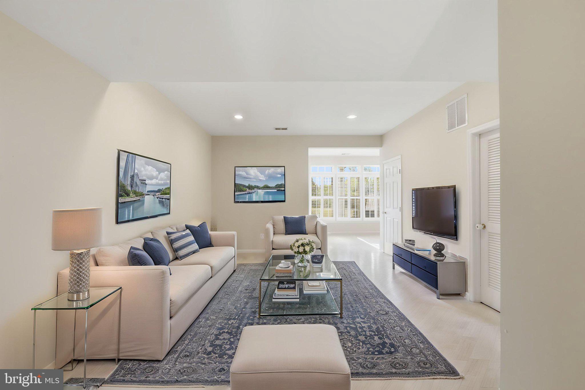 15054 DANEHURST CIRCLE
