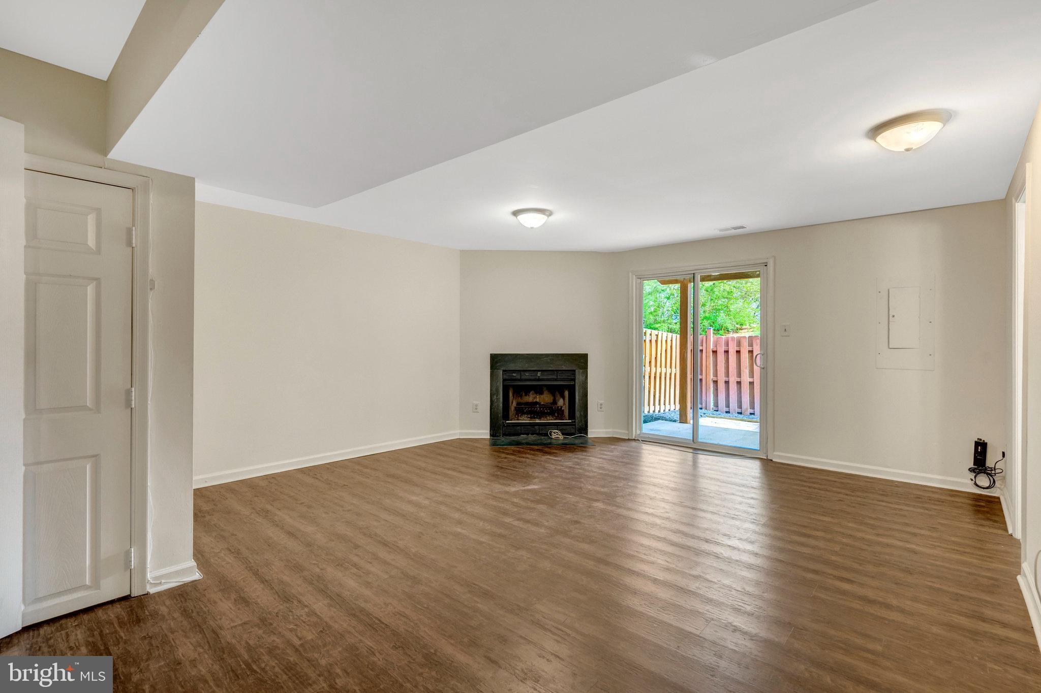 ENGLEWOOD MEWS - Residential