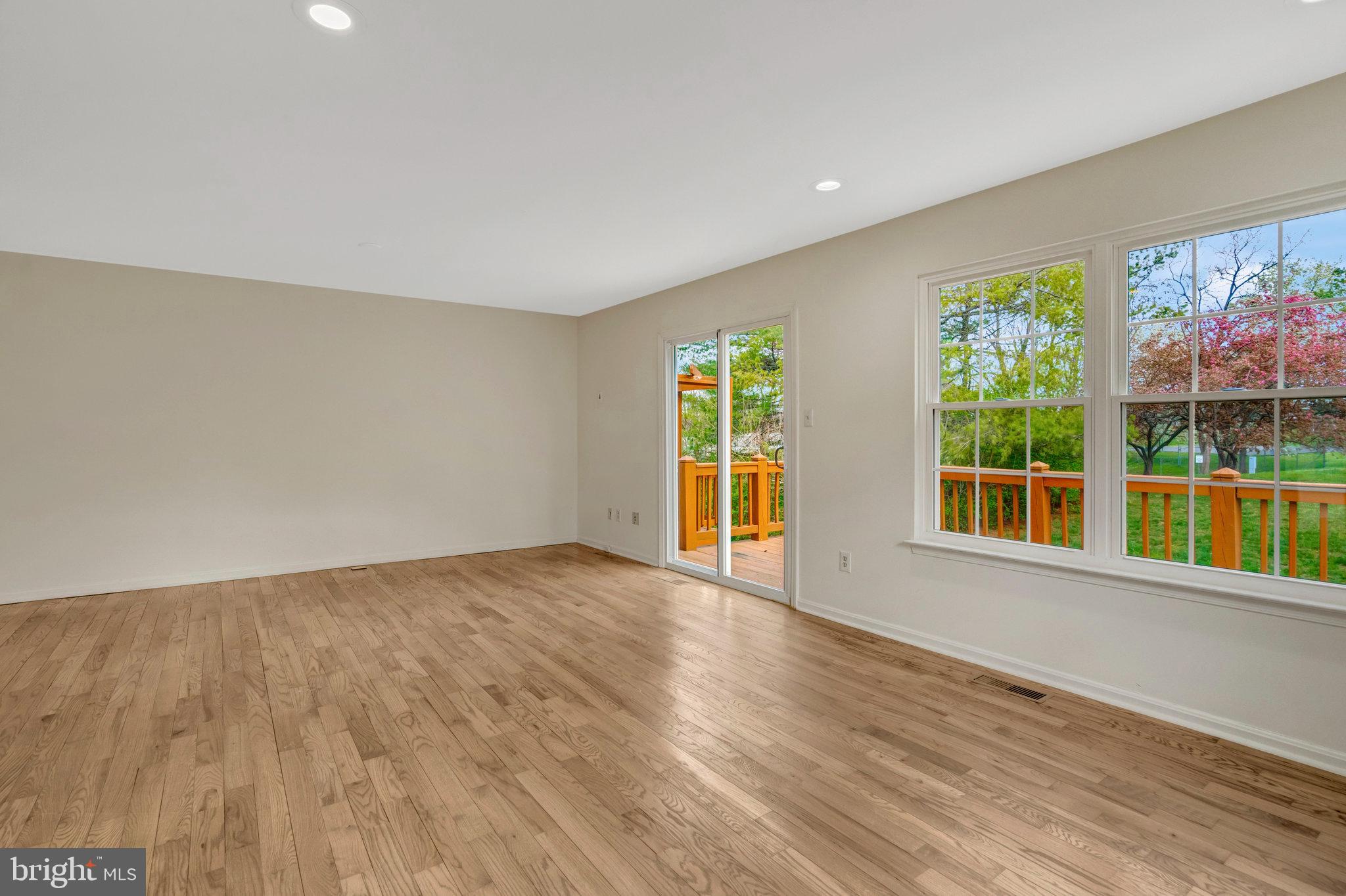 ENGLEWOOD MEWS - Residential