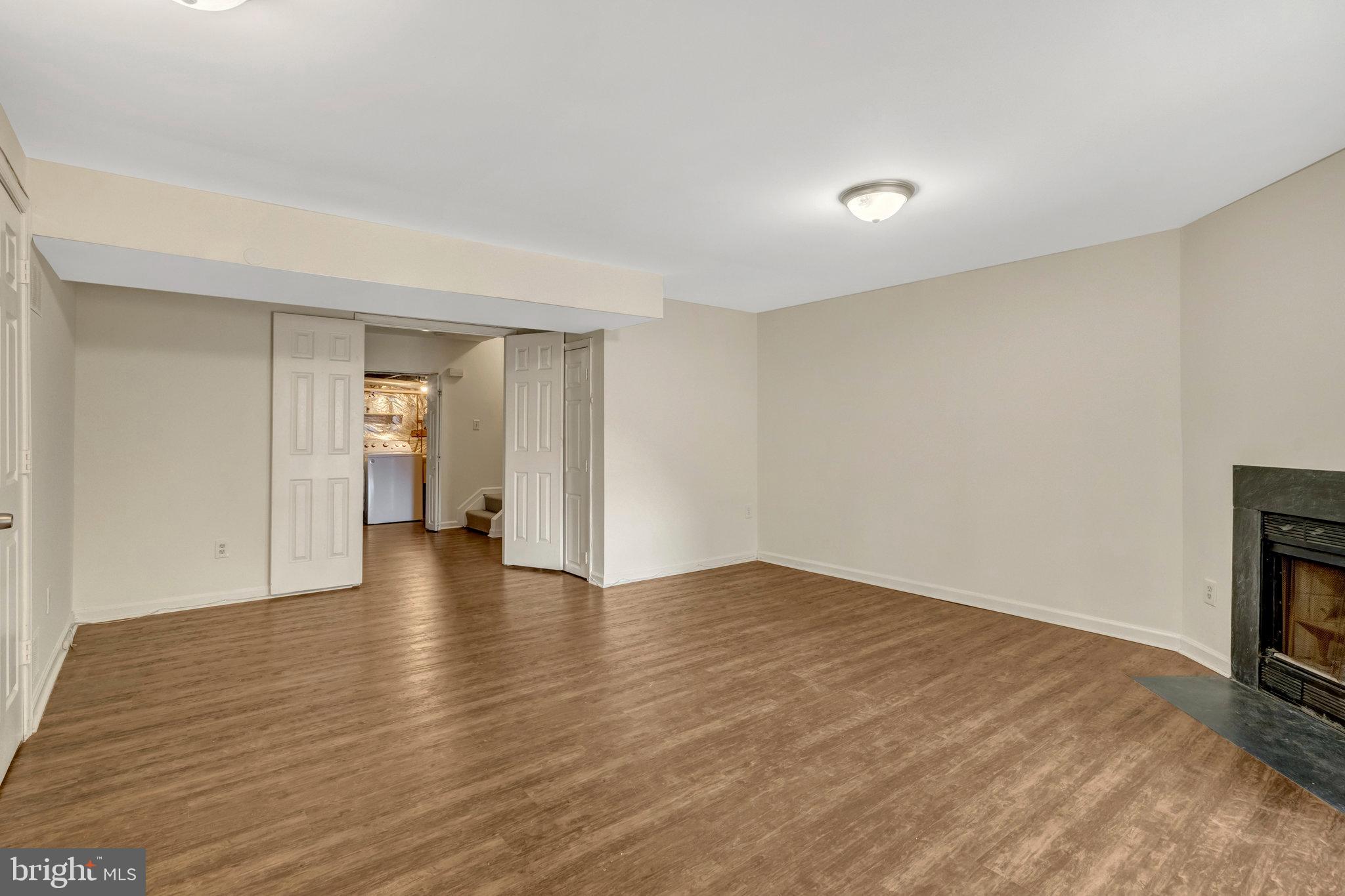 ENGLEWOOD MEWS - Residential