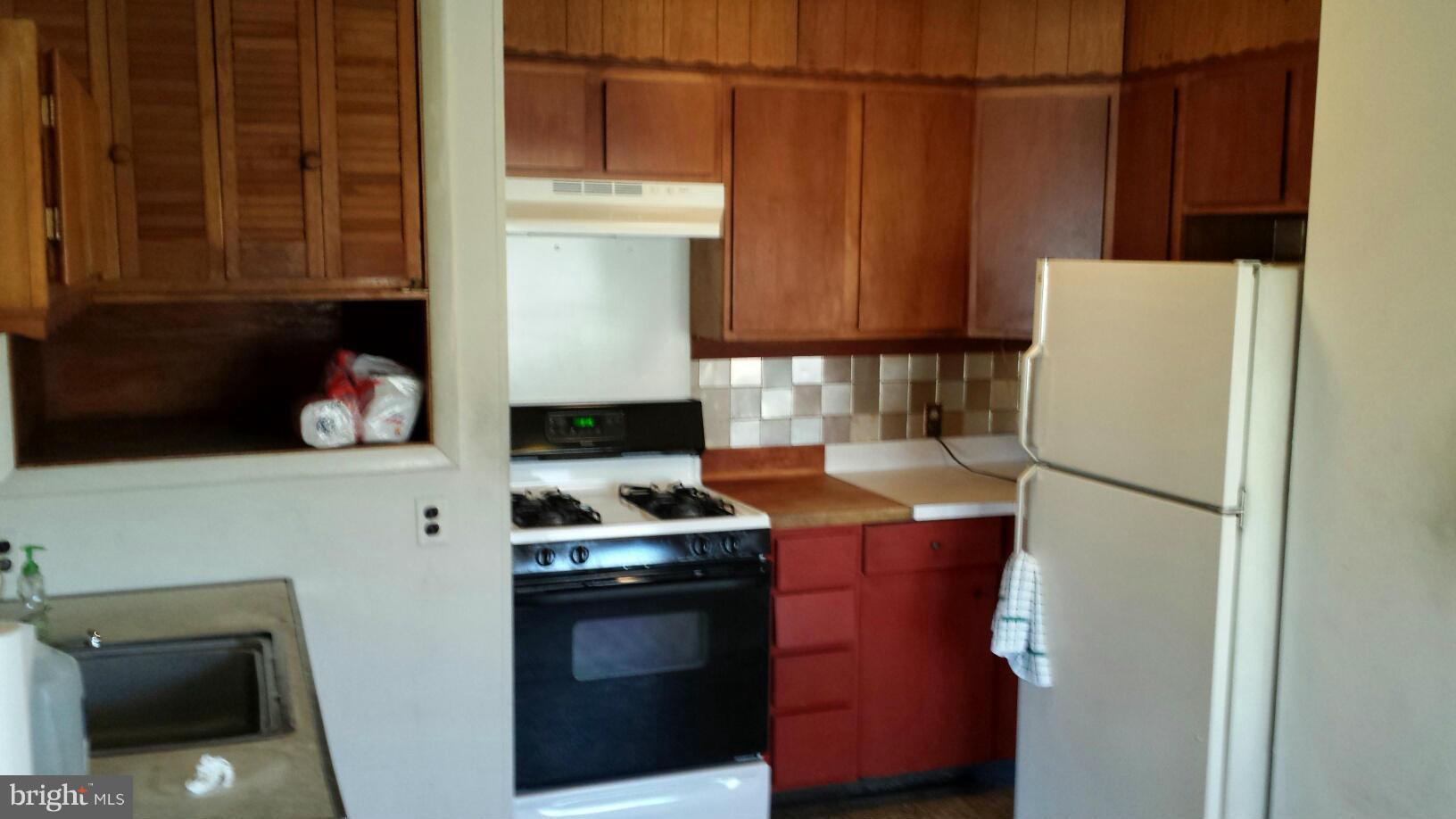 SYLVAN SHORES FOREST - Residential