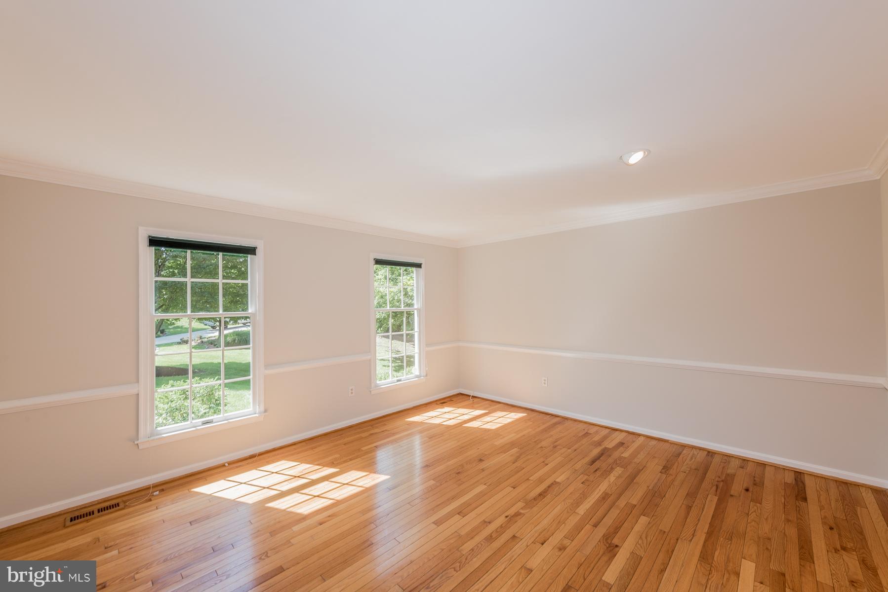 LINWOOD - Residential