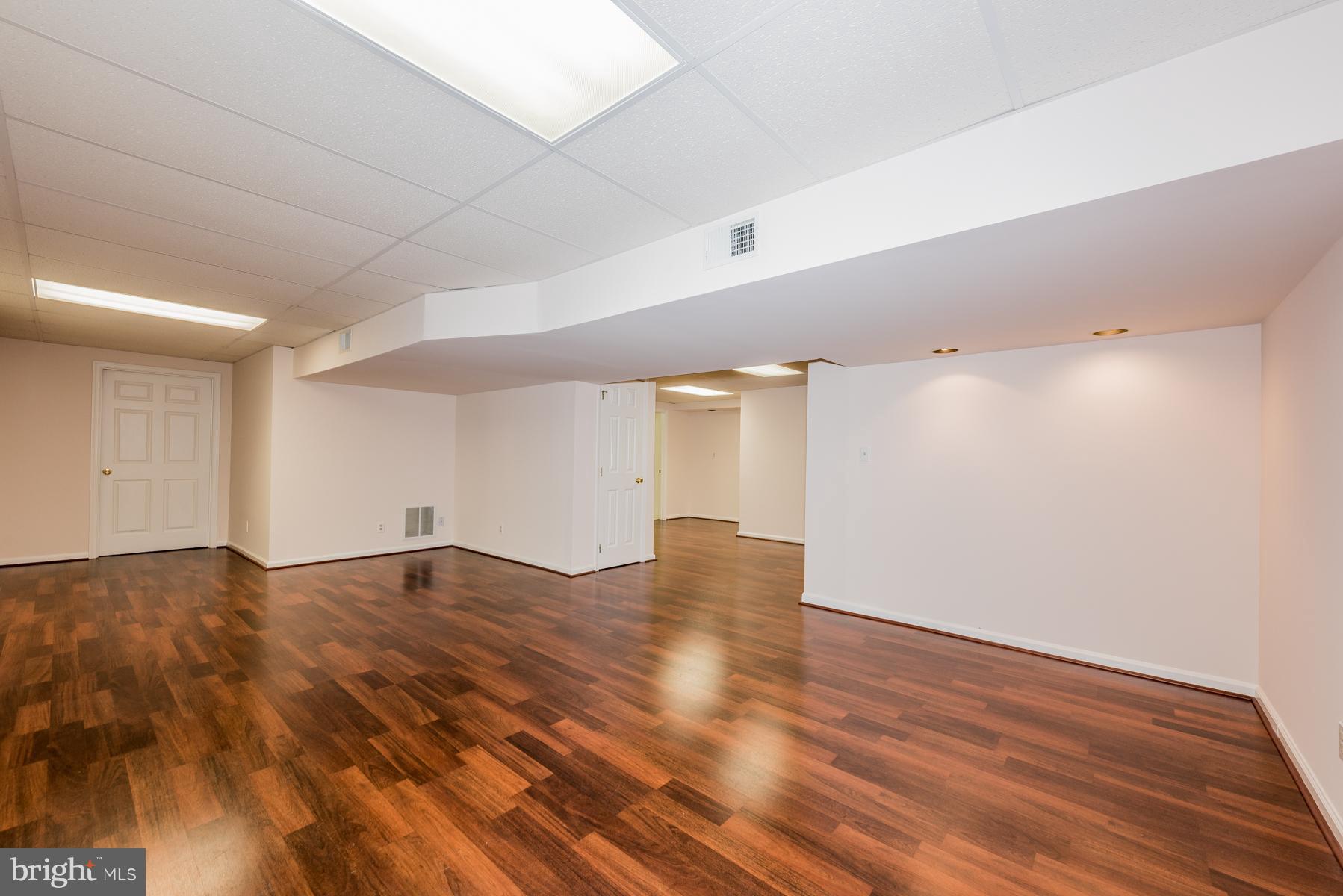 LINWOOD - Residential