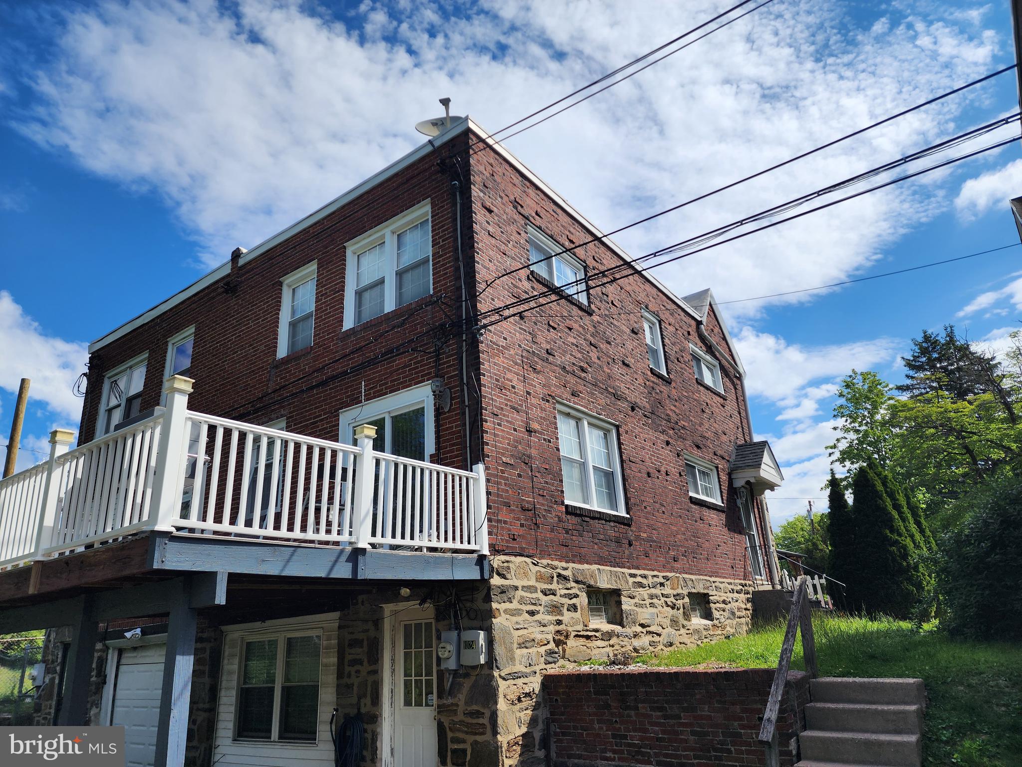 YEADON - Residential