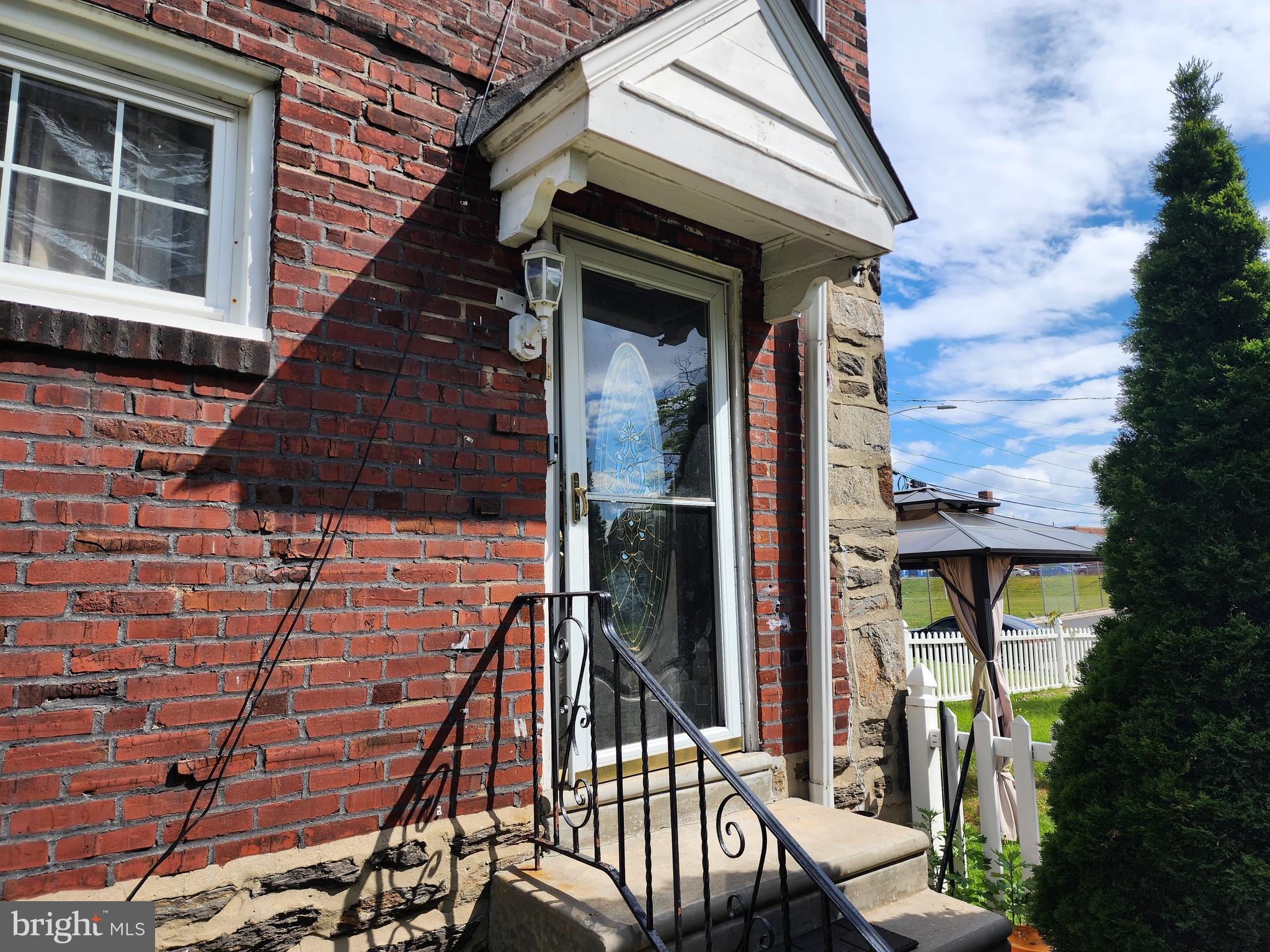 YEADON - Residential