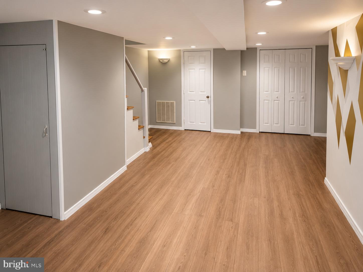 YEADON - Residential