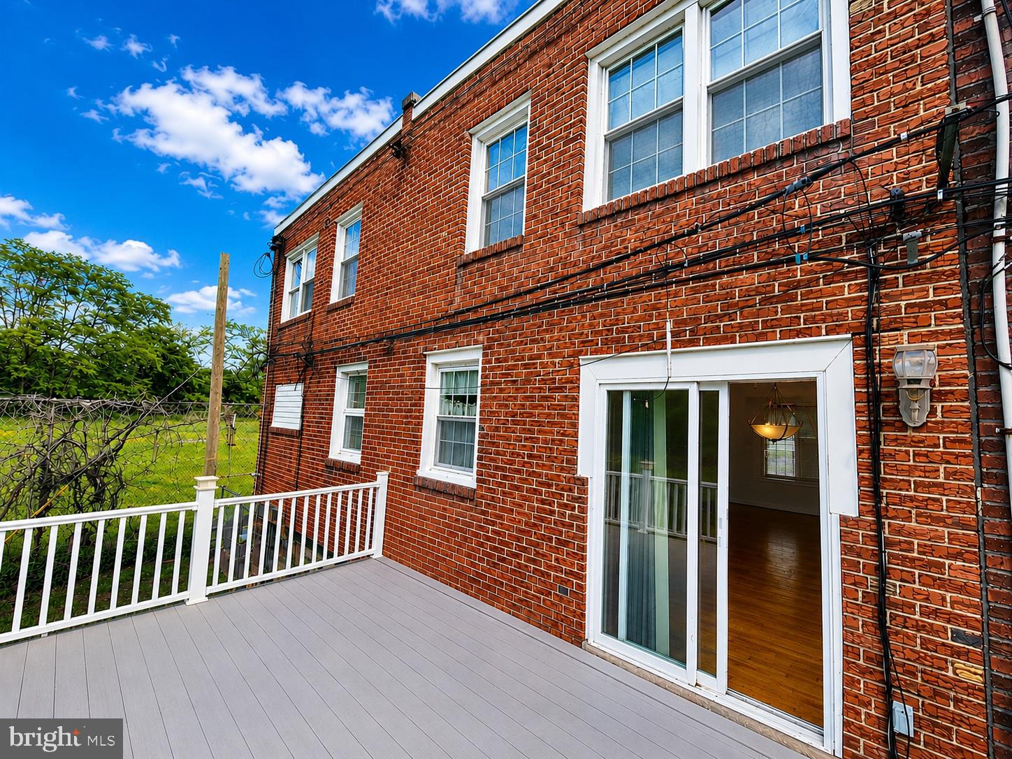 YEADON - Residential