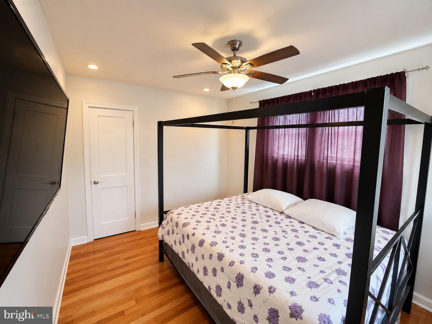 YEADON - Residential