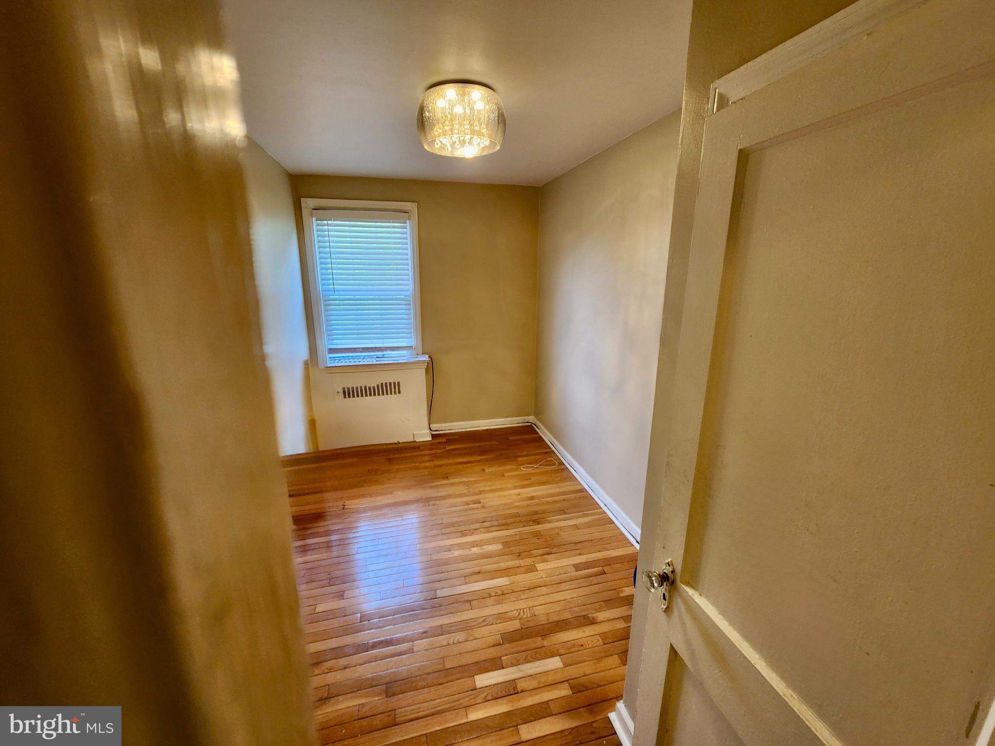 YEADON - Residential