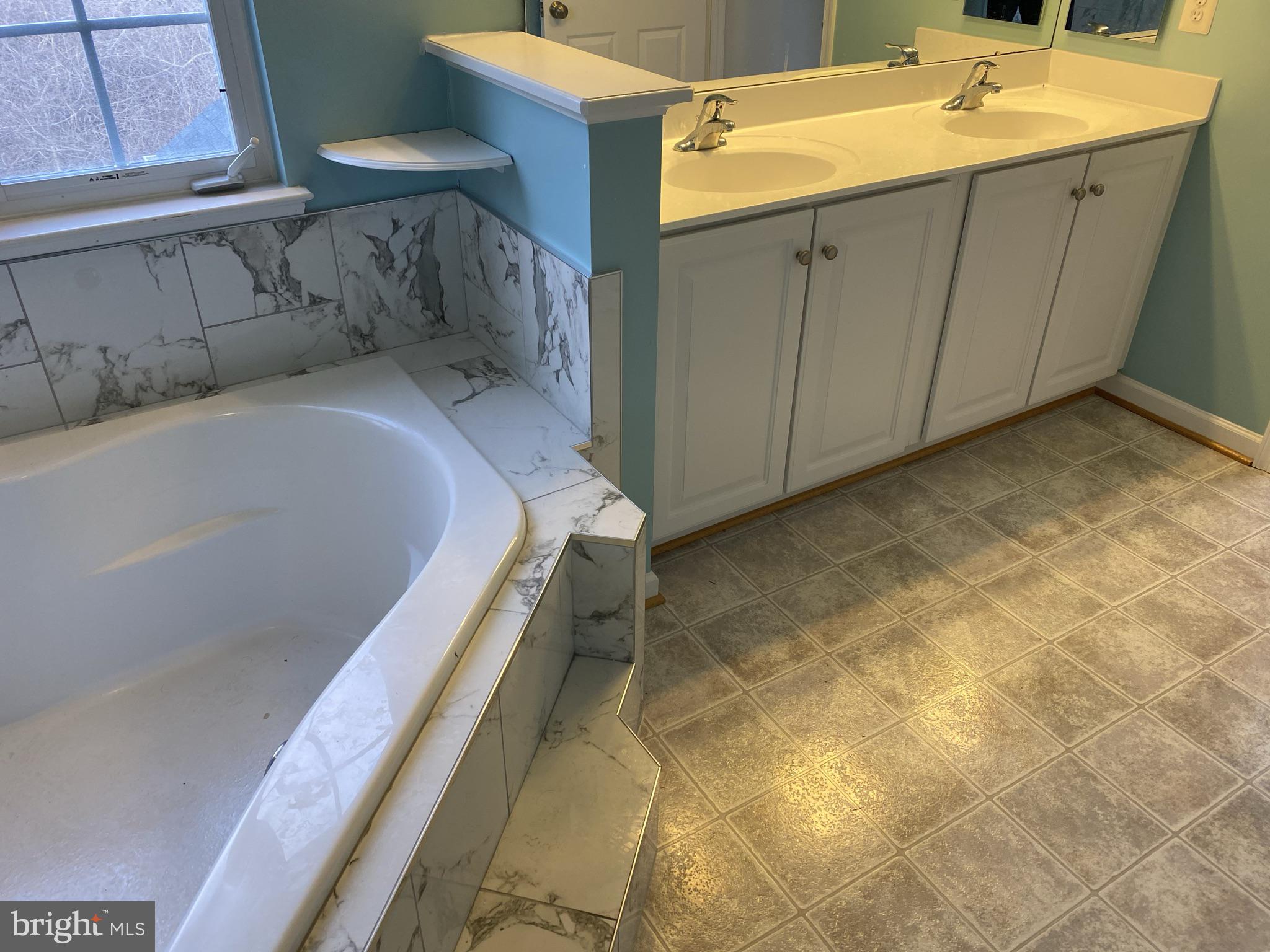 NEW TOWN MEADOWS - Residential