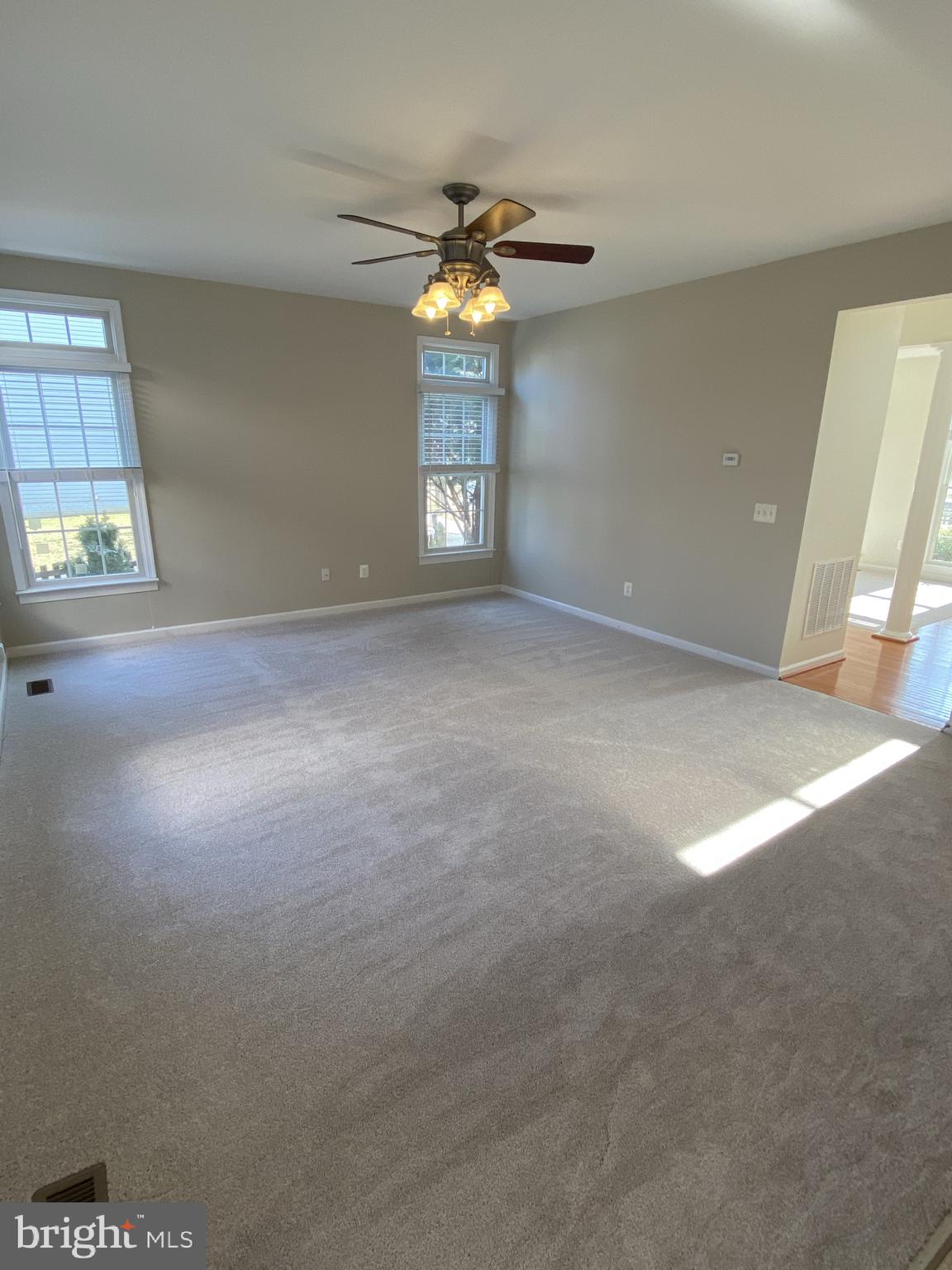 NEW TOWN MEADOWS - Residential