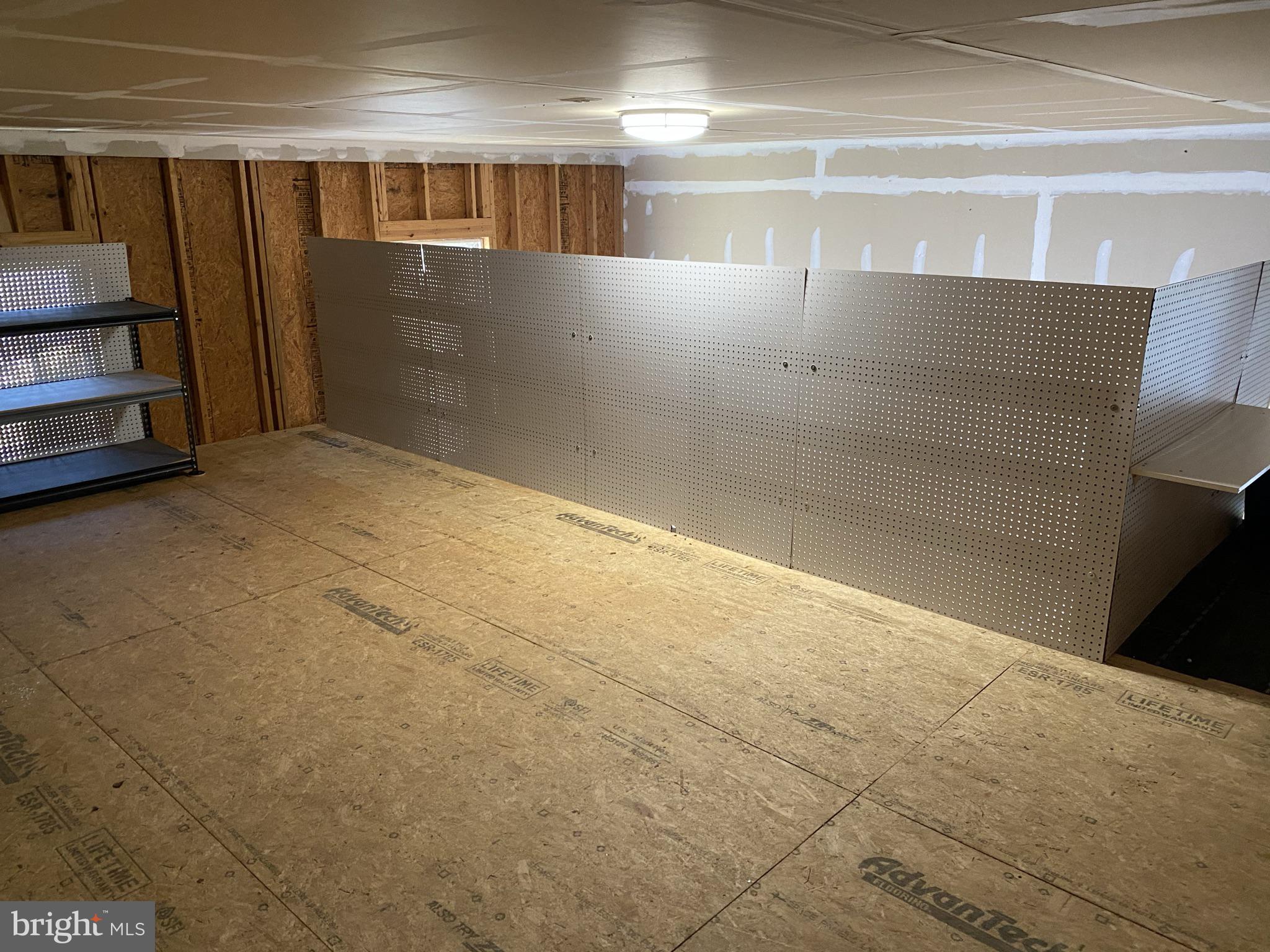 NEW TOWN MEADOWS - Residential