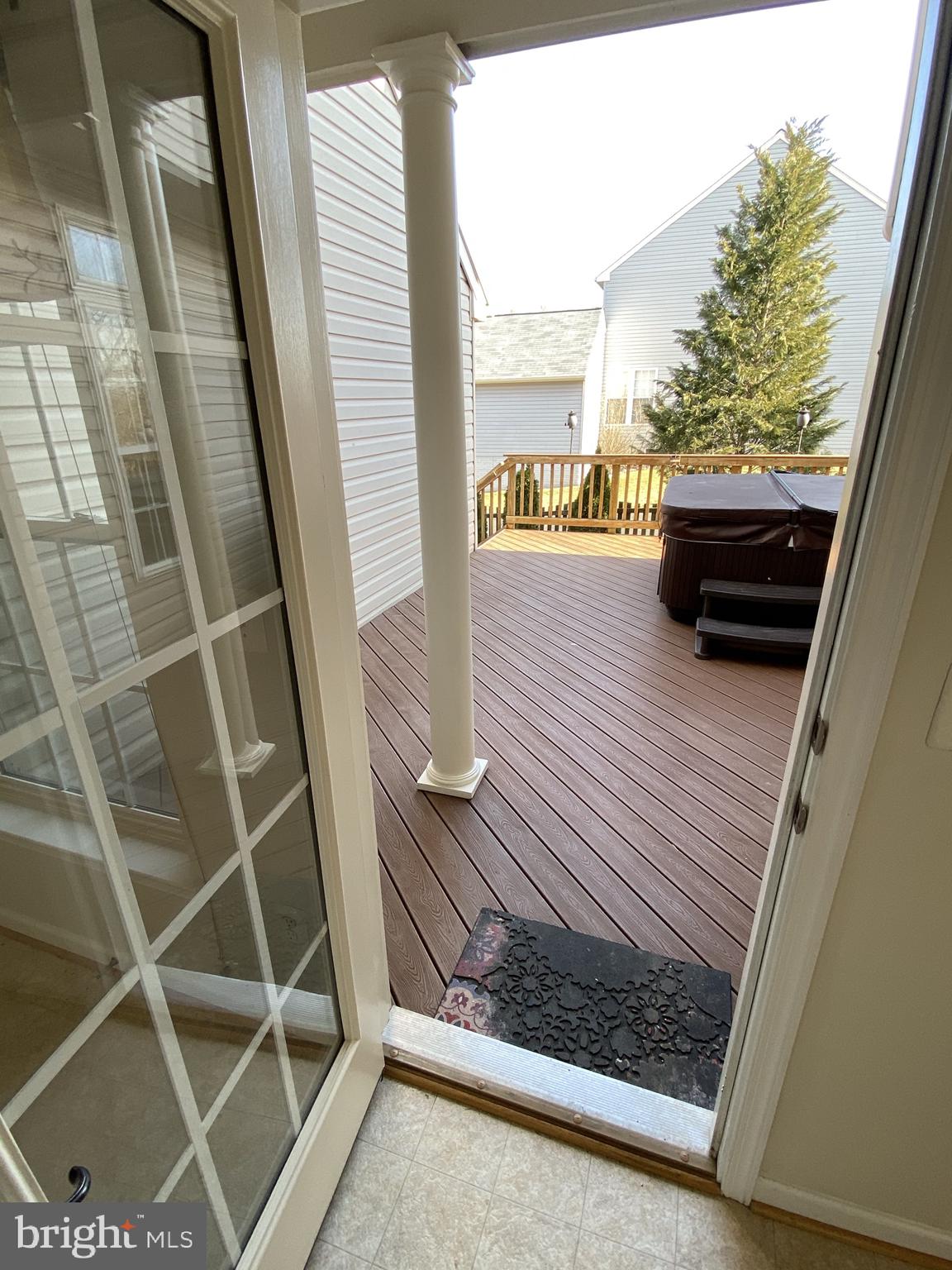 NEW TOWN MEADOWS - Residential